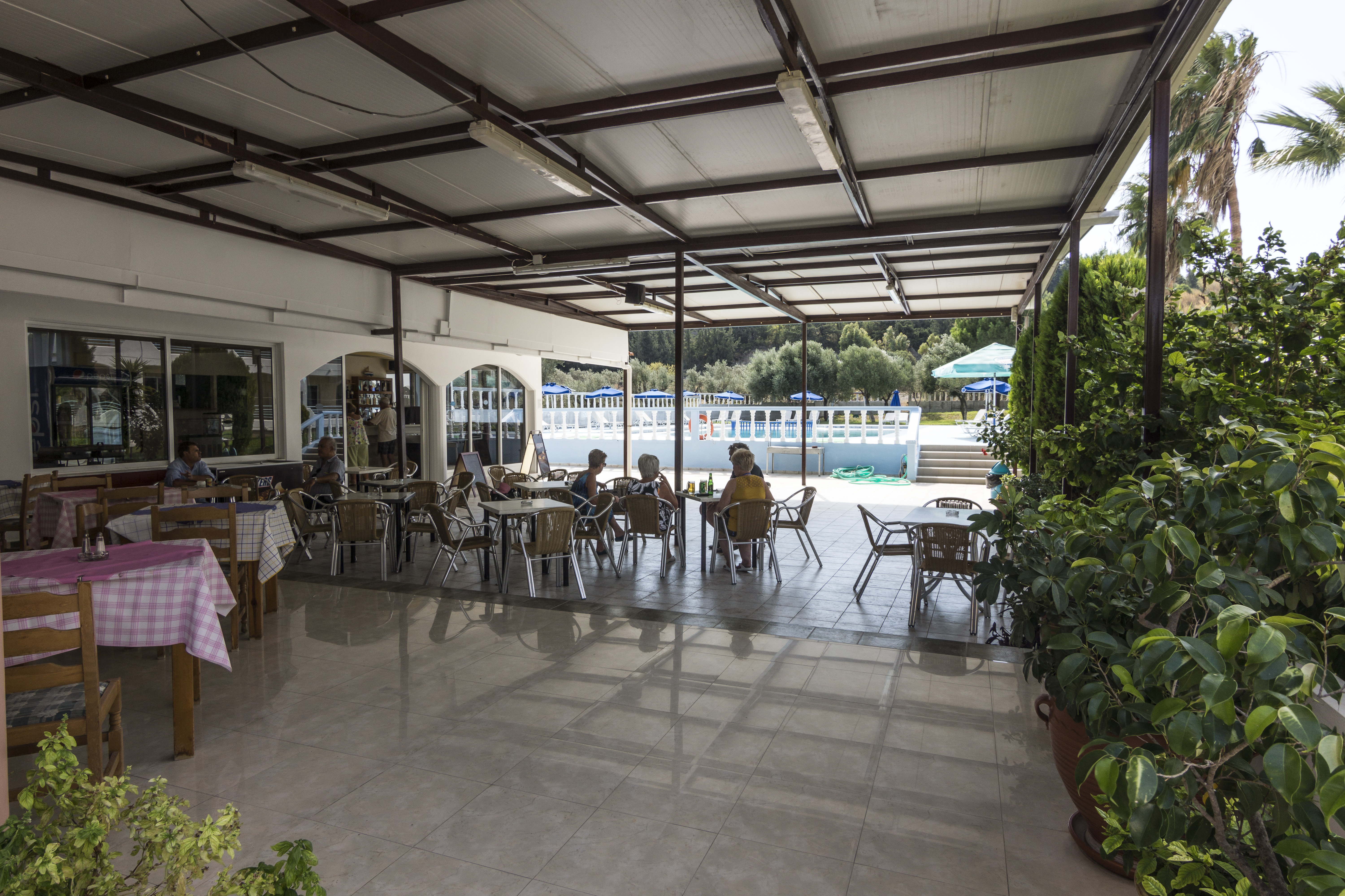 Tivoli Hotel