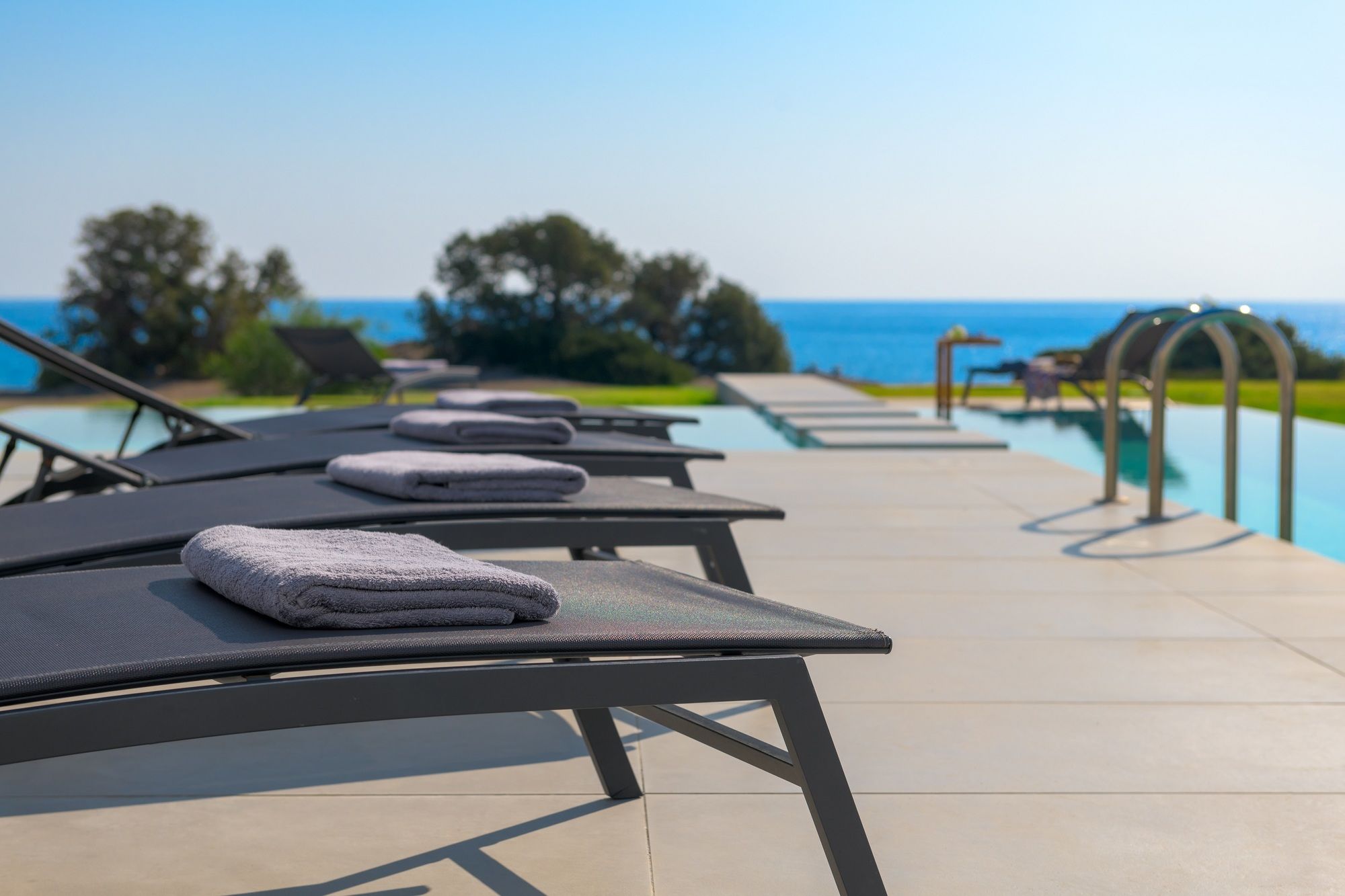 Albatross Villas