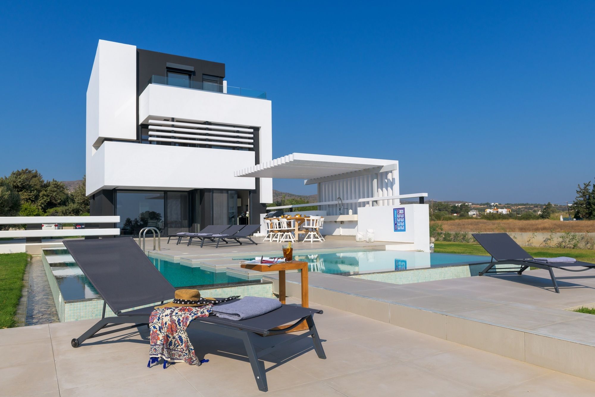 Albatross Villas