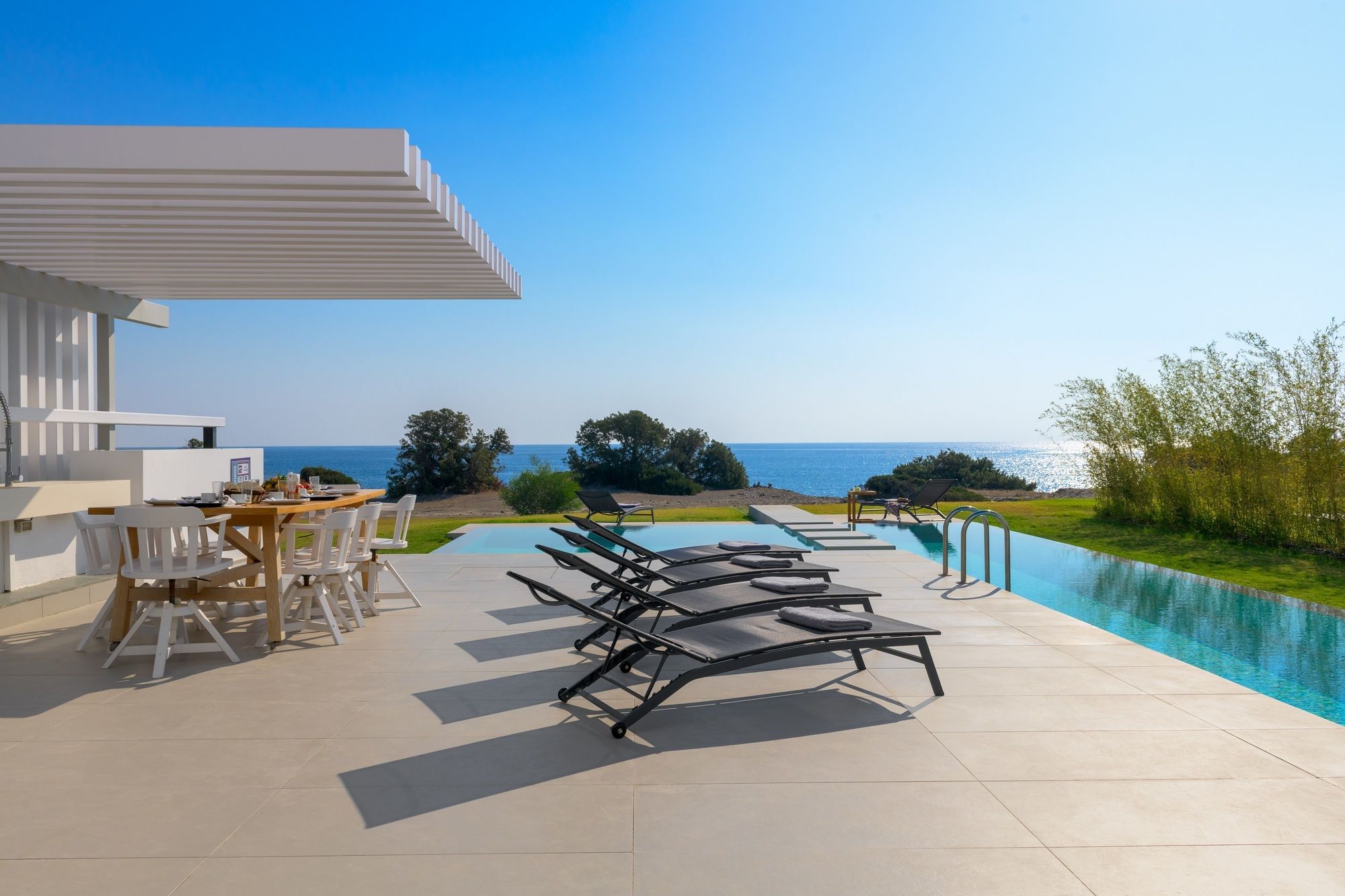 Albatross Villas