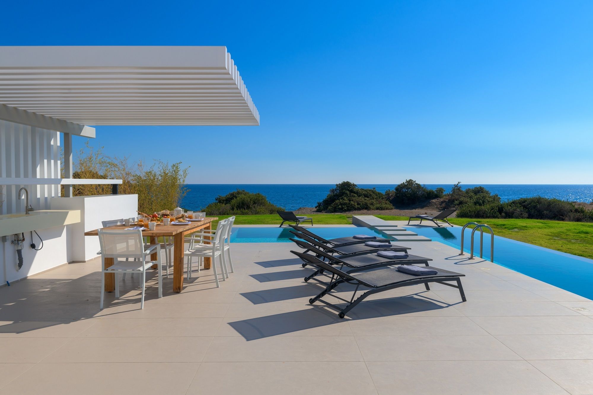 Albatross Villas