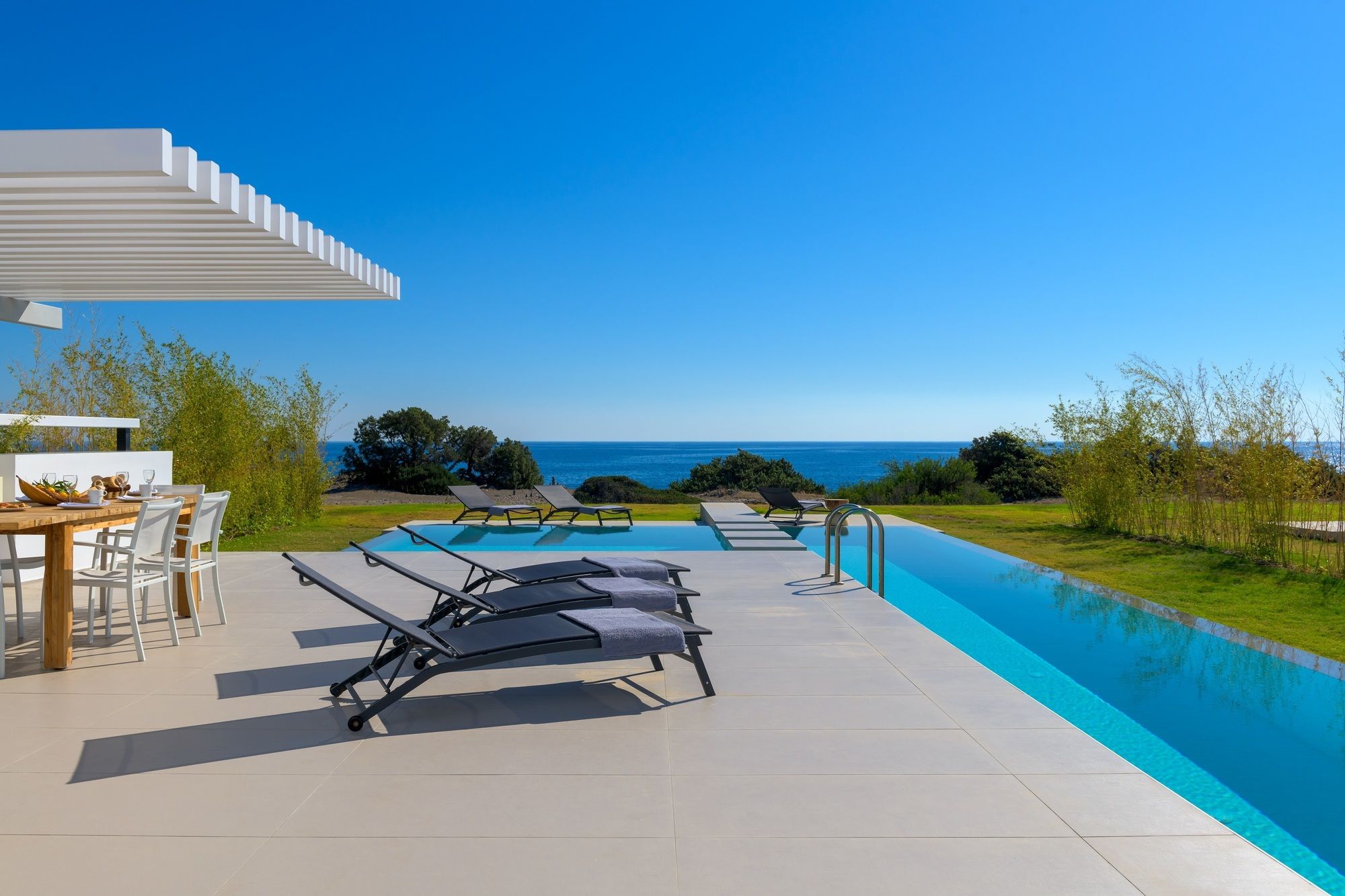 Albatross Villas