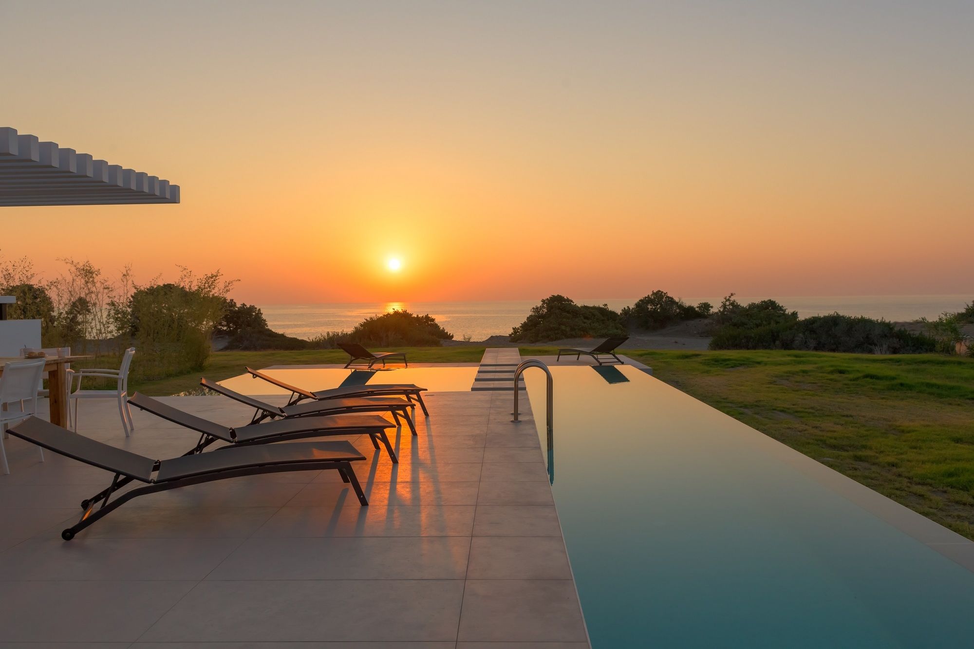 Albatross Villas