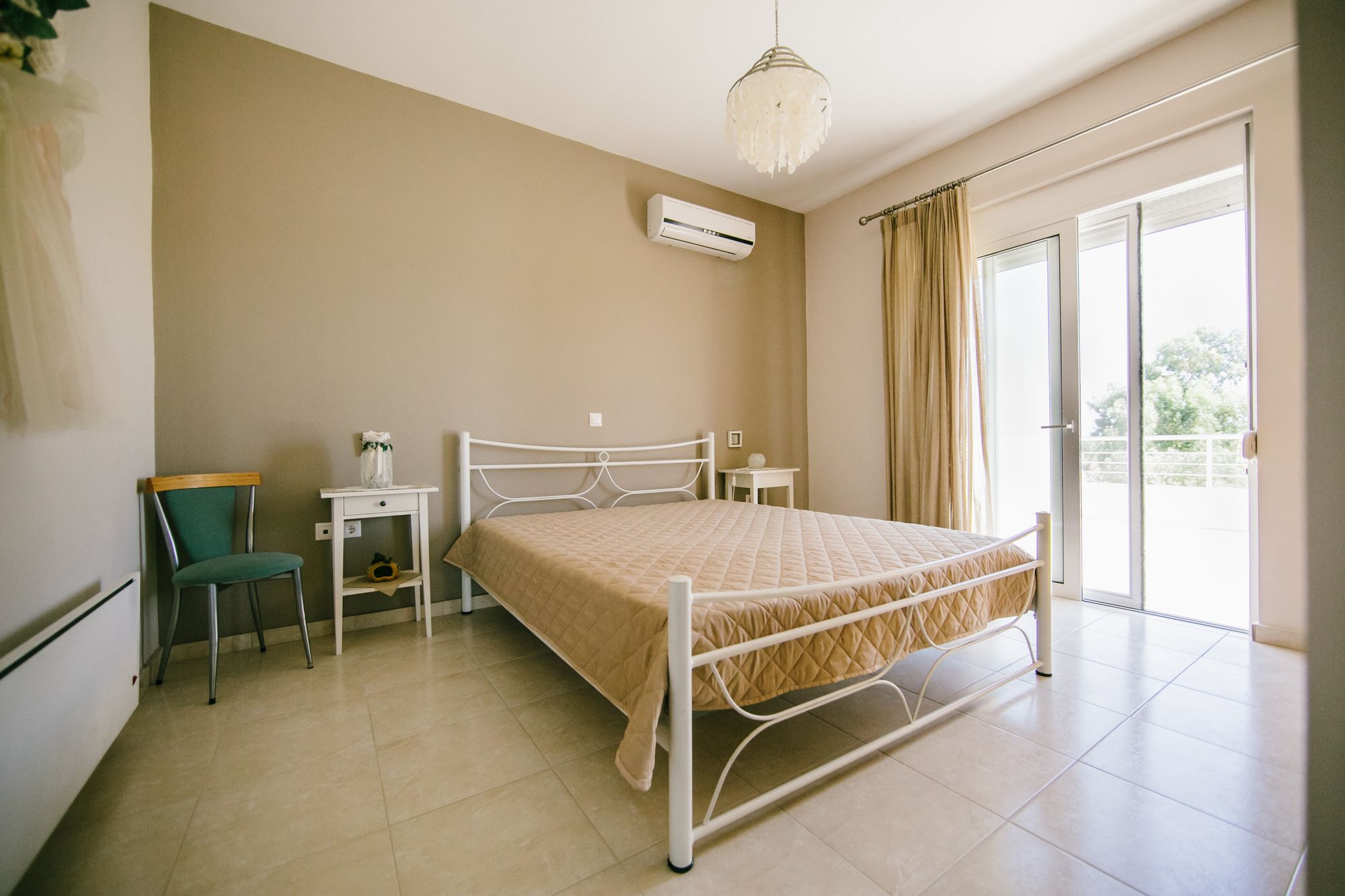 Evi's Sea View Villa