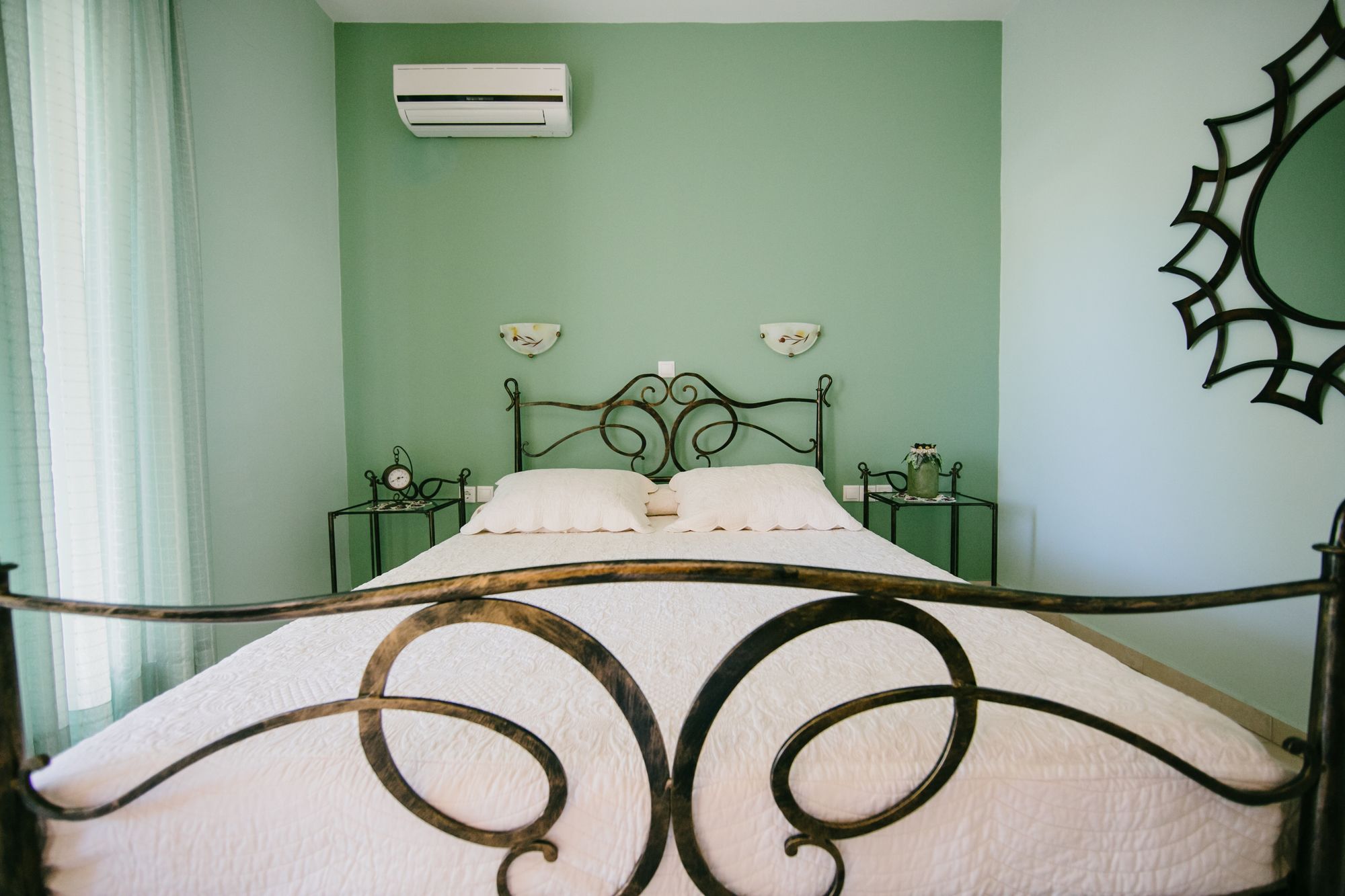 Evi's Sea View Villa