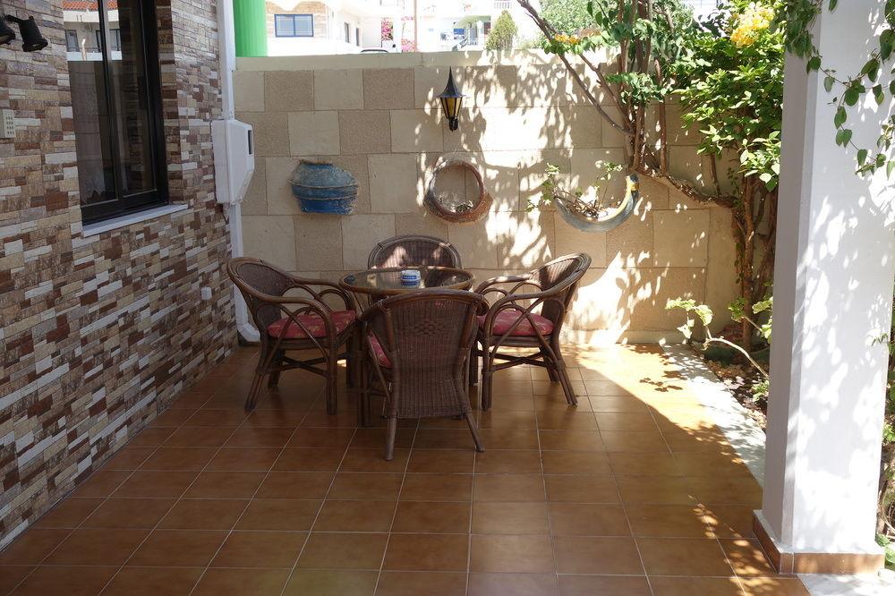Panorama Gennadi Guest House & Bistrot