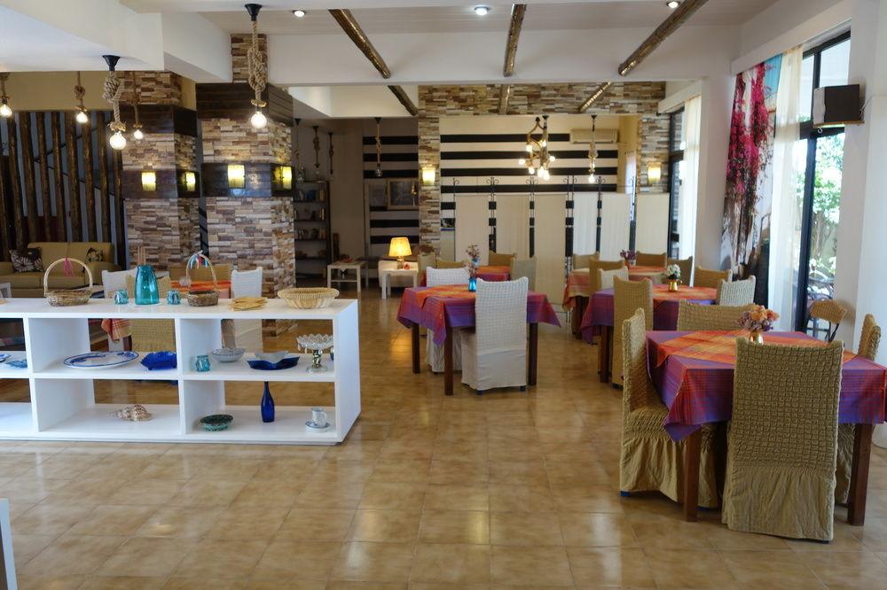 Panorama Gennadi Guest House & Bistrot