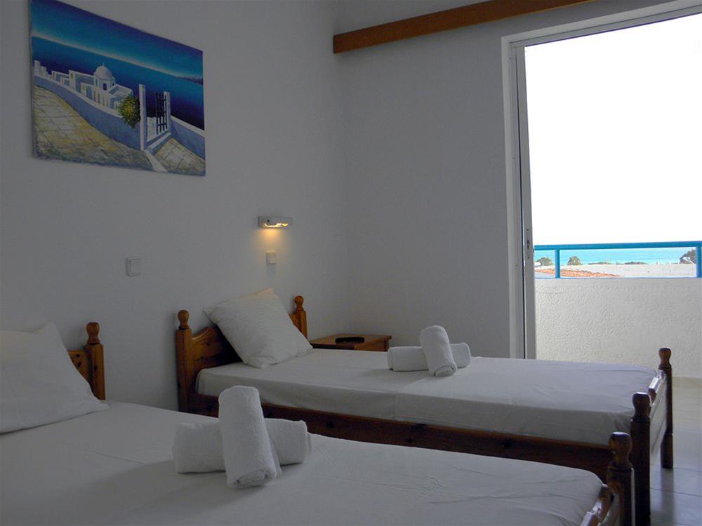 Summer Breeze Hotel