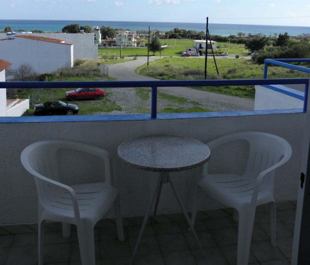 Summer Breeze Hotel
