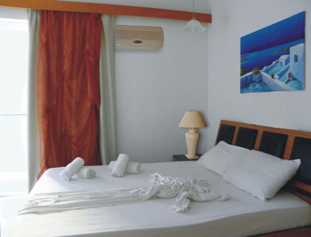 Summer Breeze Hotel