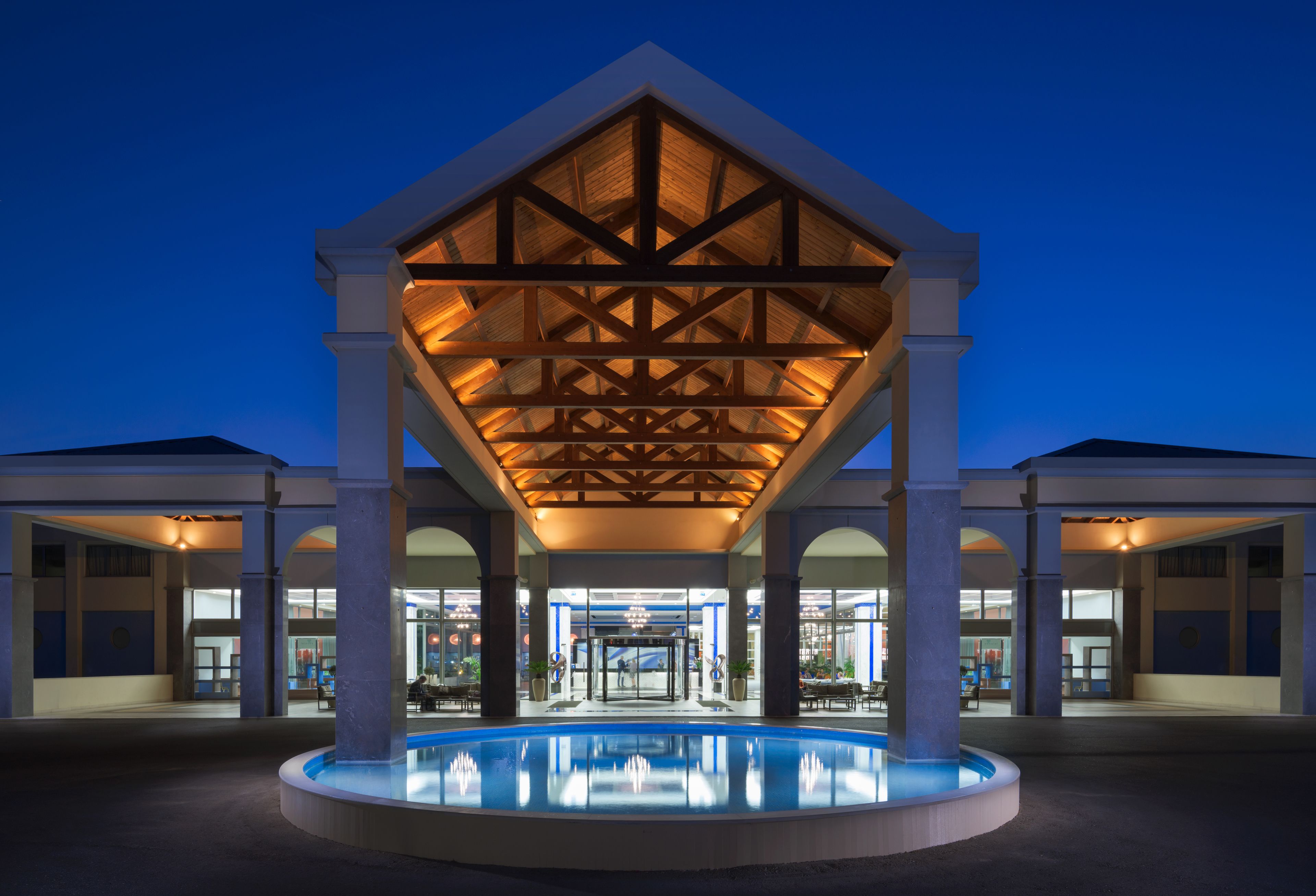 Atrium Platinum