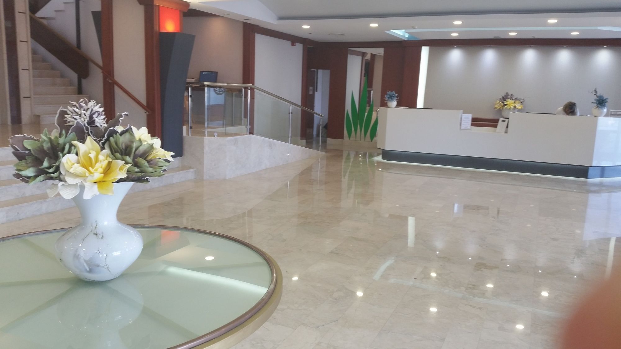 Belair Beach Hotel