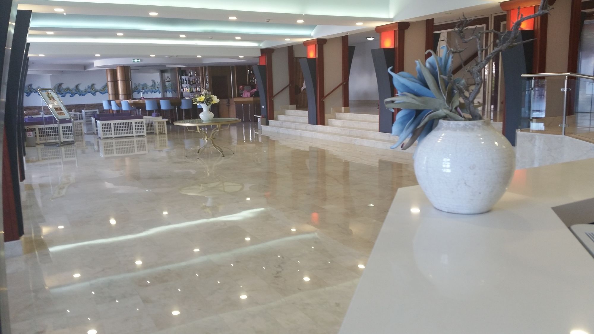 Belair Beach Hotel