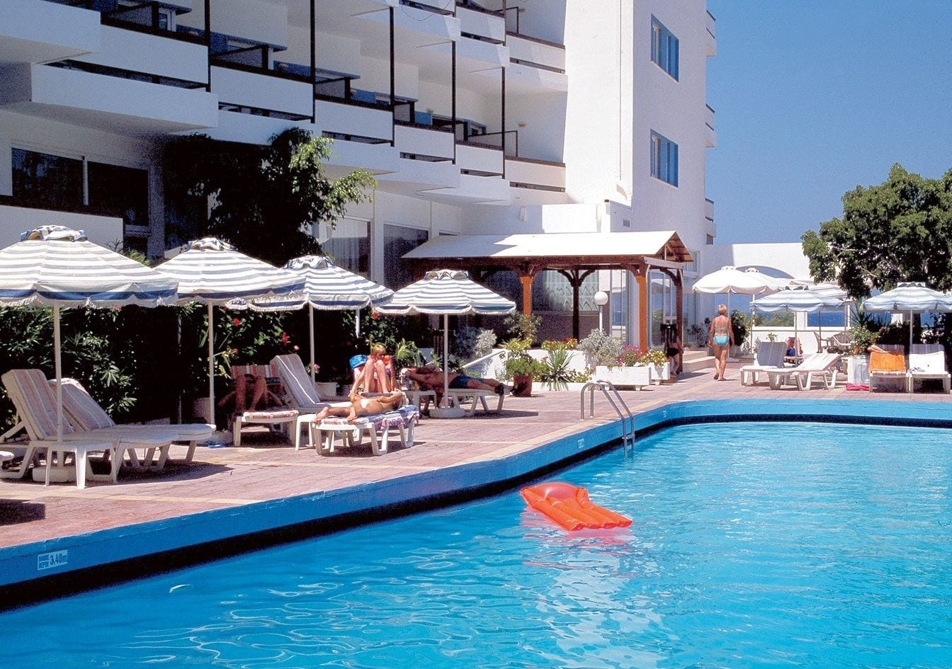 Belair Beach Hotel