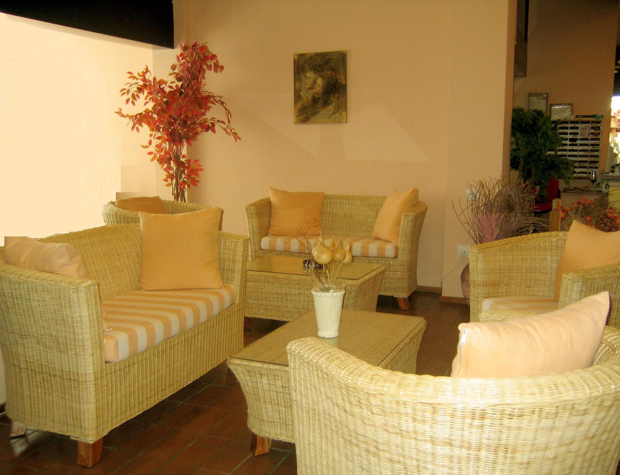 Caravel Apartment Hotel