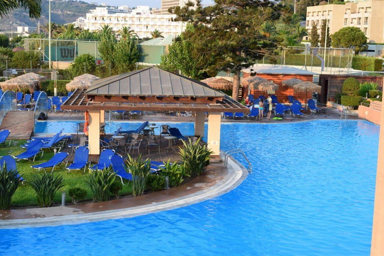 Oceanis Beach Hotel