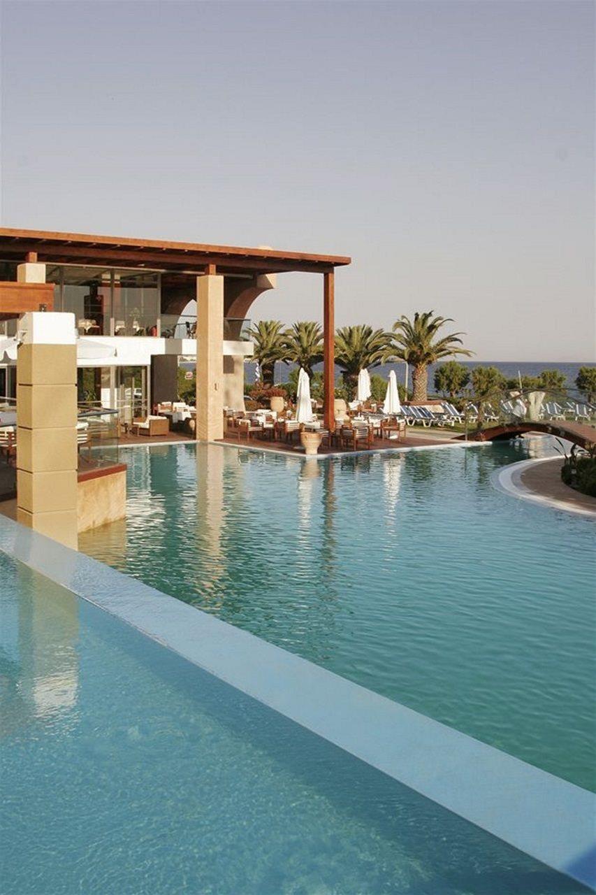 Oceanis Beach Hotel