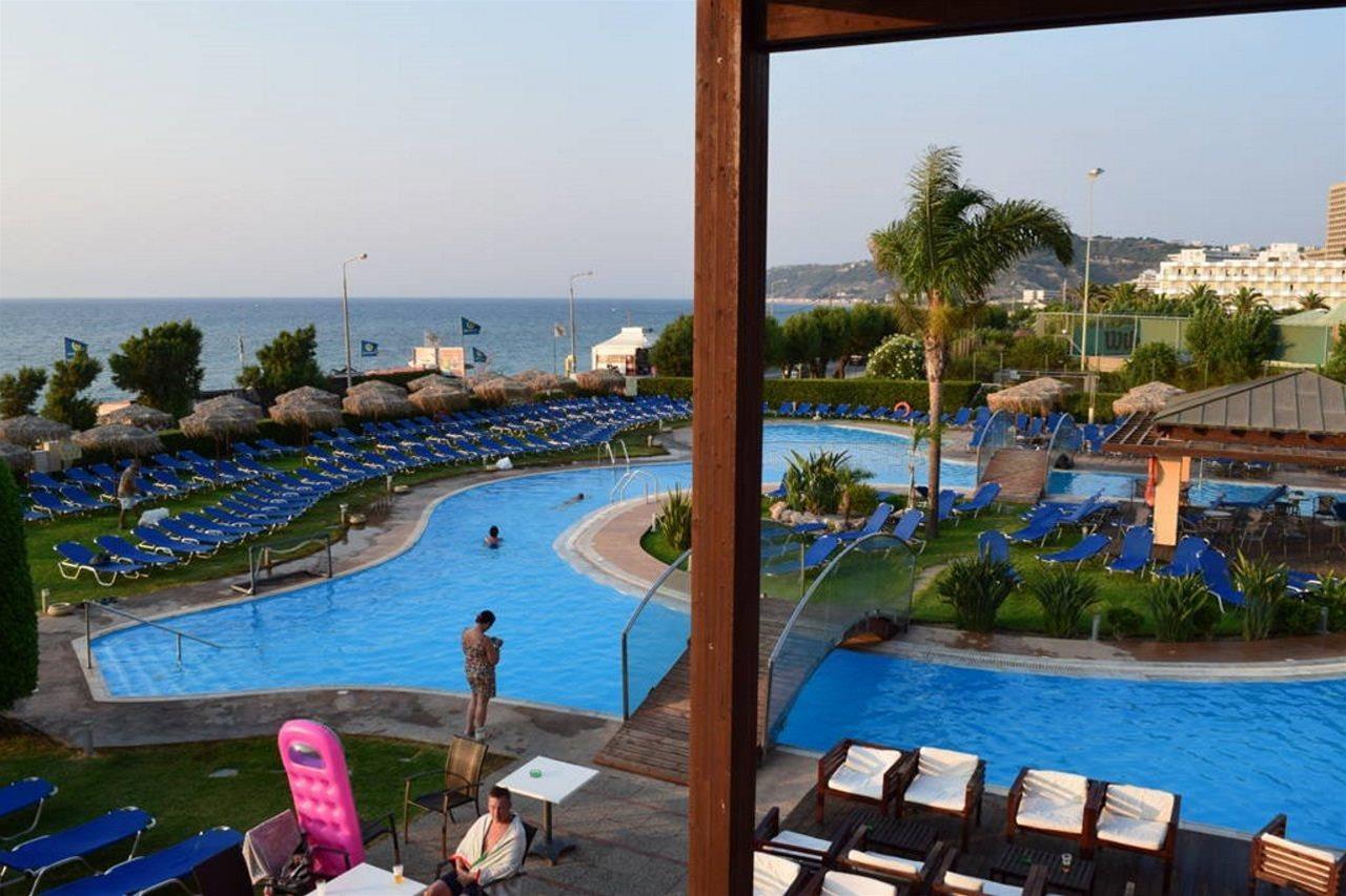 Oceanis Beach Hotel