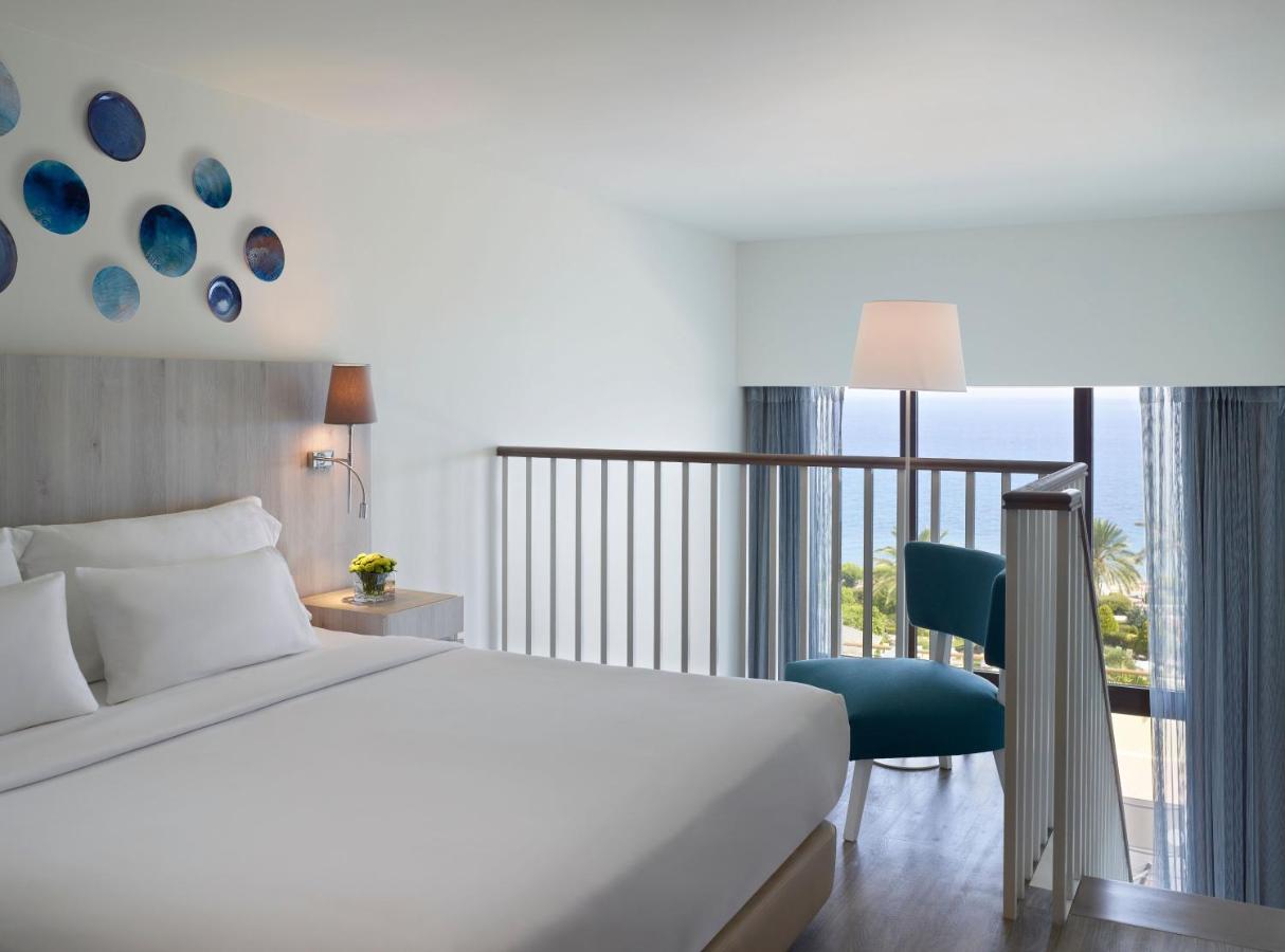 Rhodes Bay Hotel & Spa