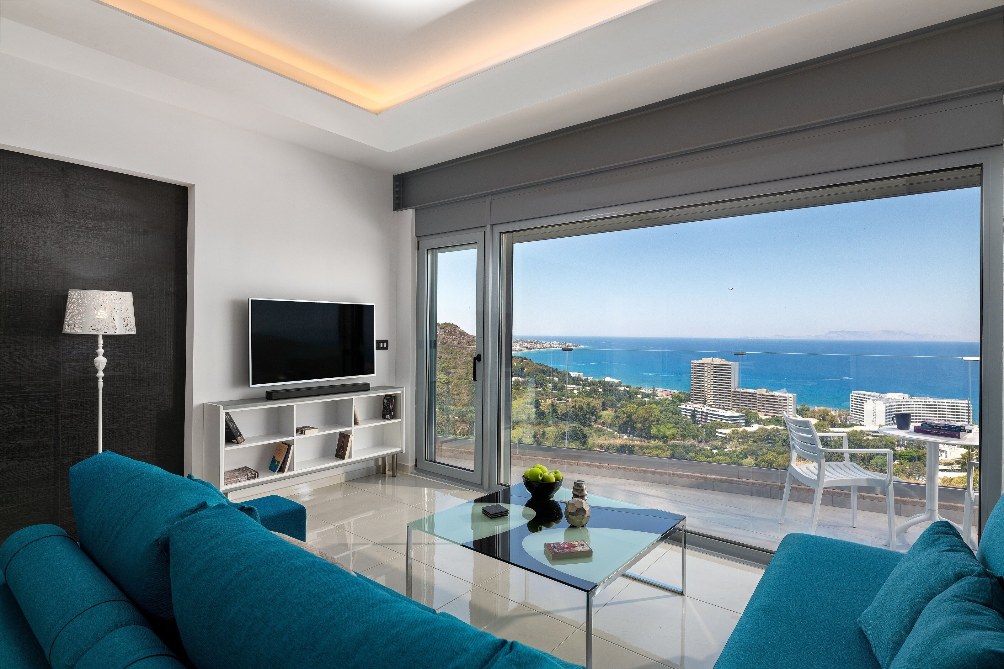 Rhodes SkyLine Suites