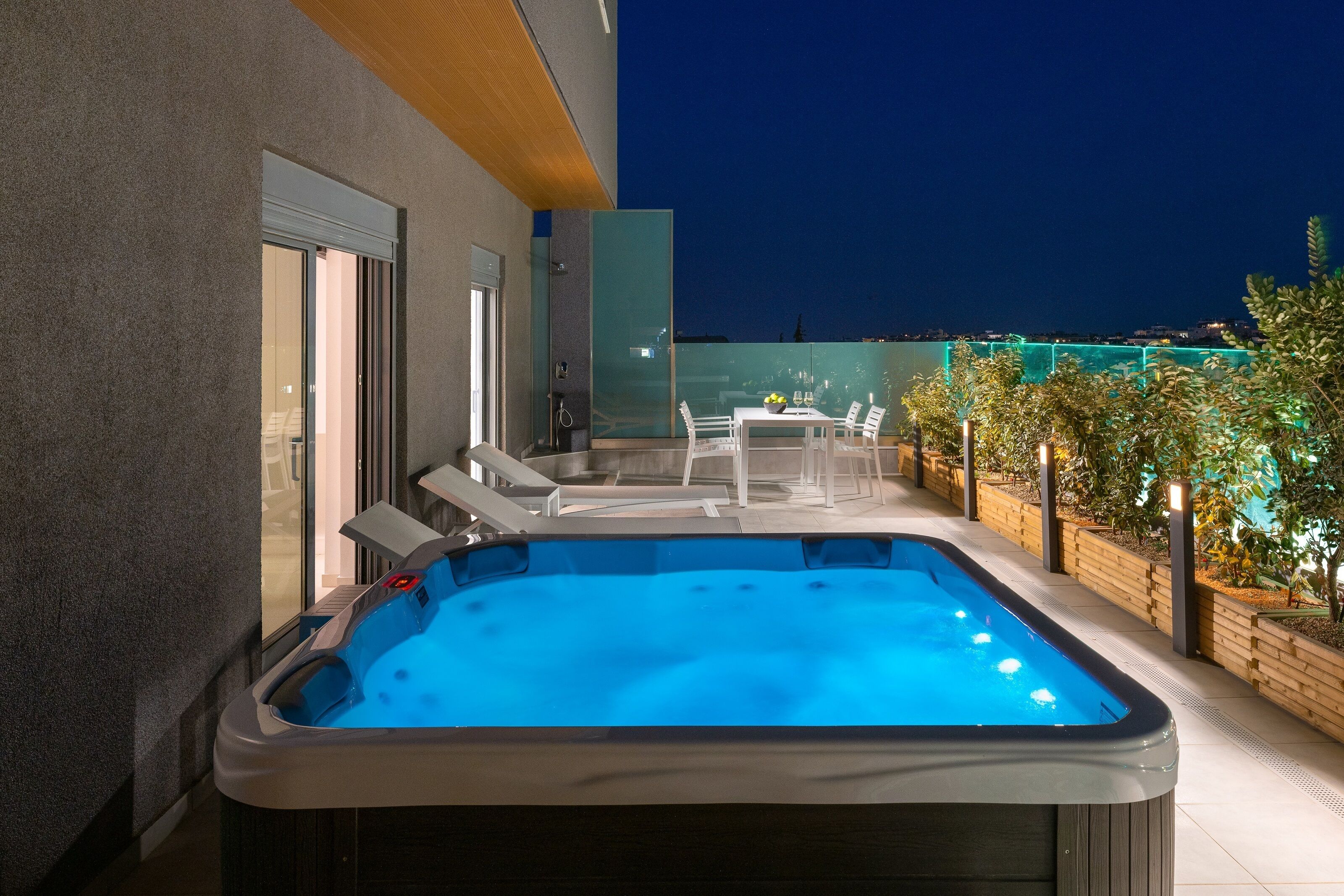 Rhodes SkyLine Suites