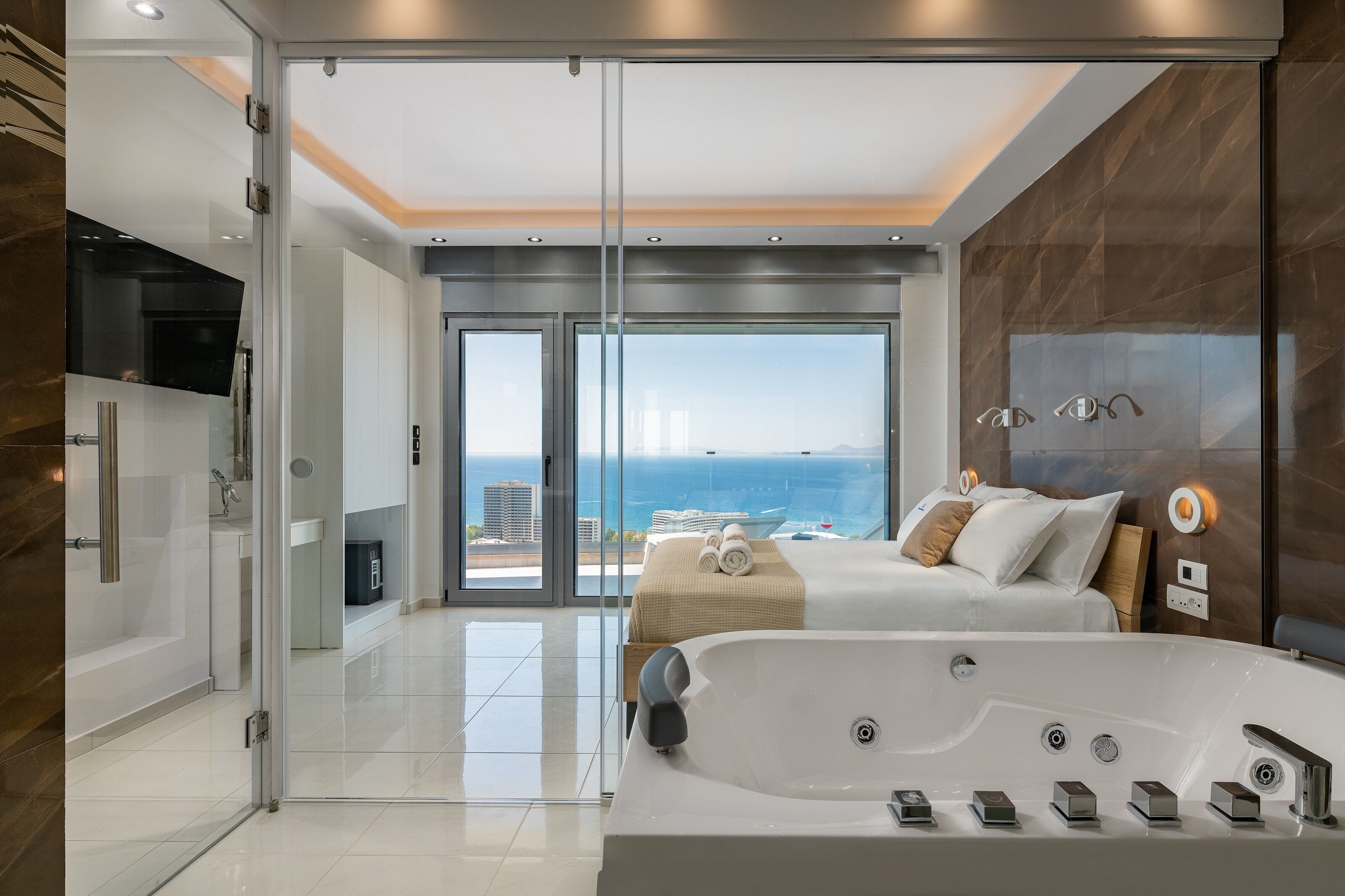 Rhodes SkyLine Suites
