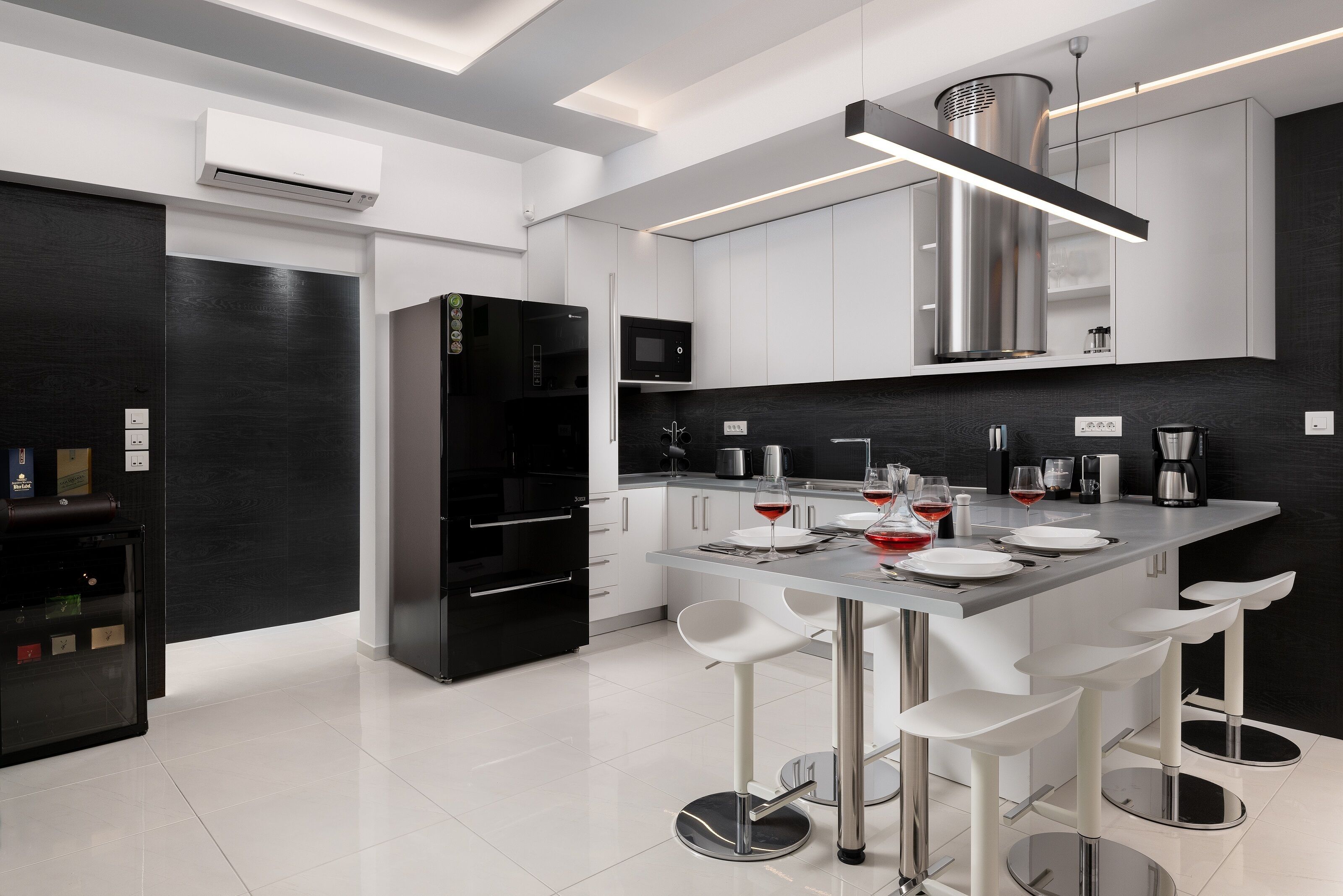 Rhodes SkyLine Suites