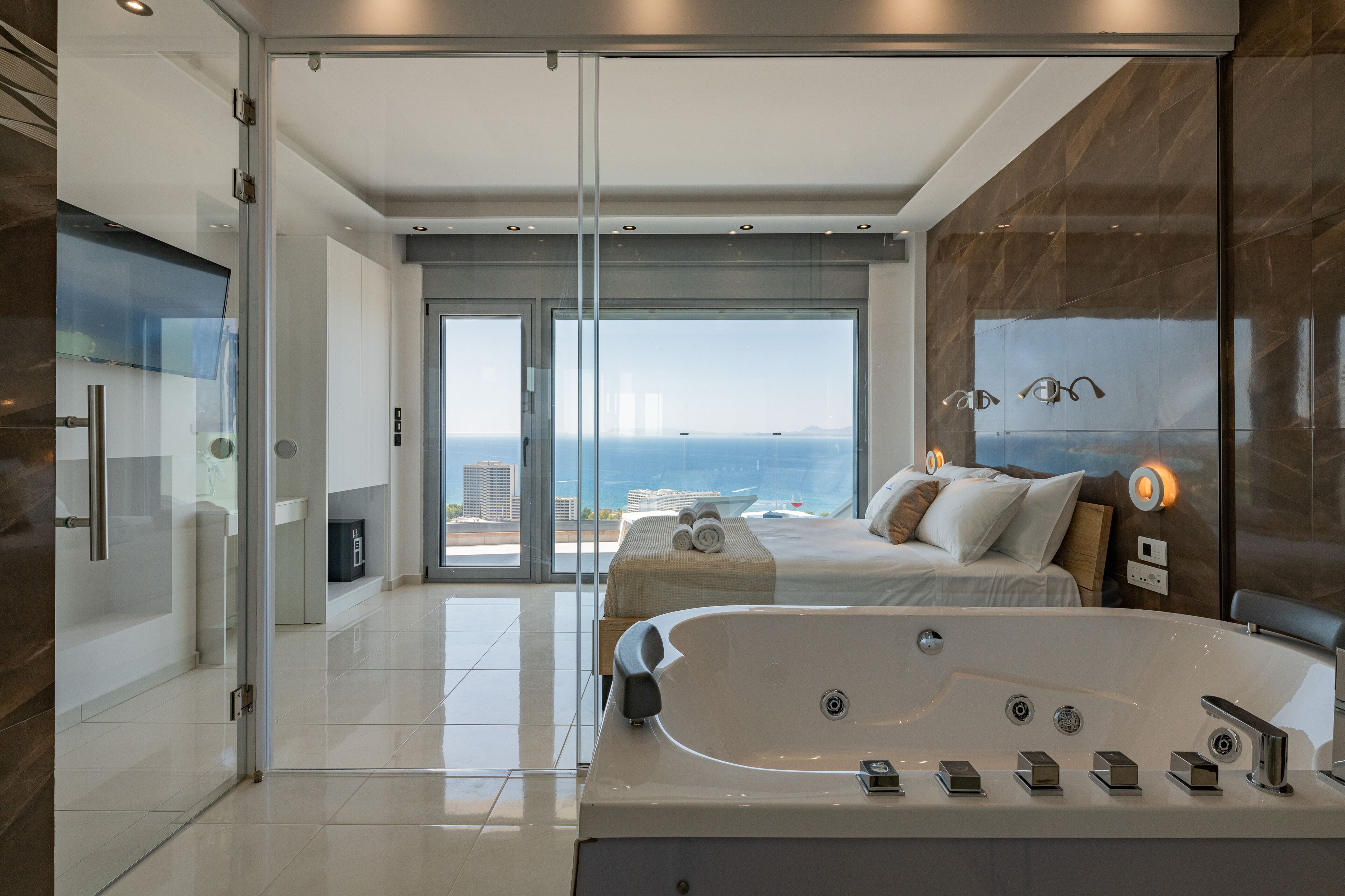 Rhodes SkyLine Suites