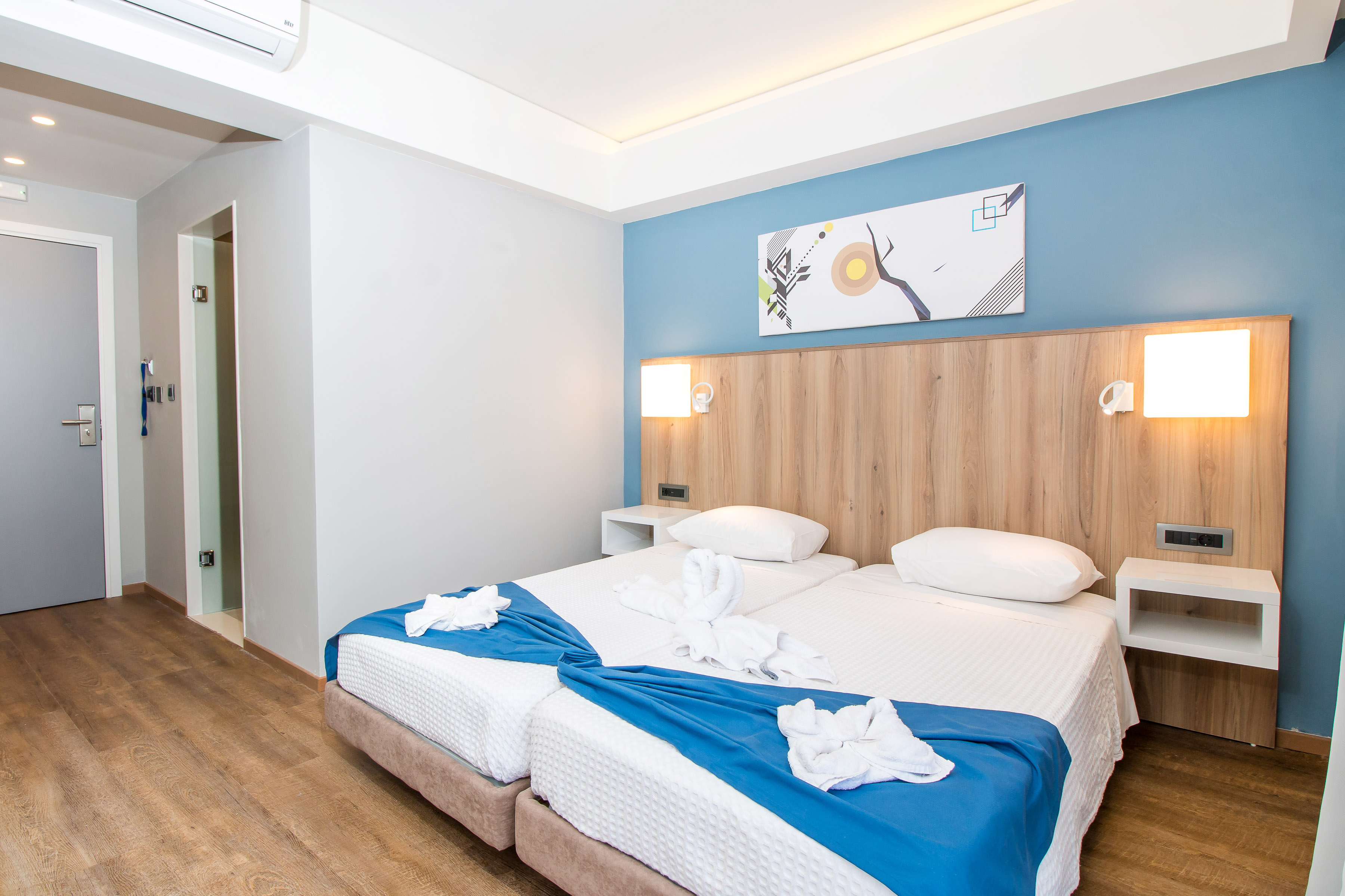 Sunny Days Hotel & Resort