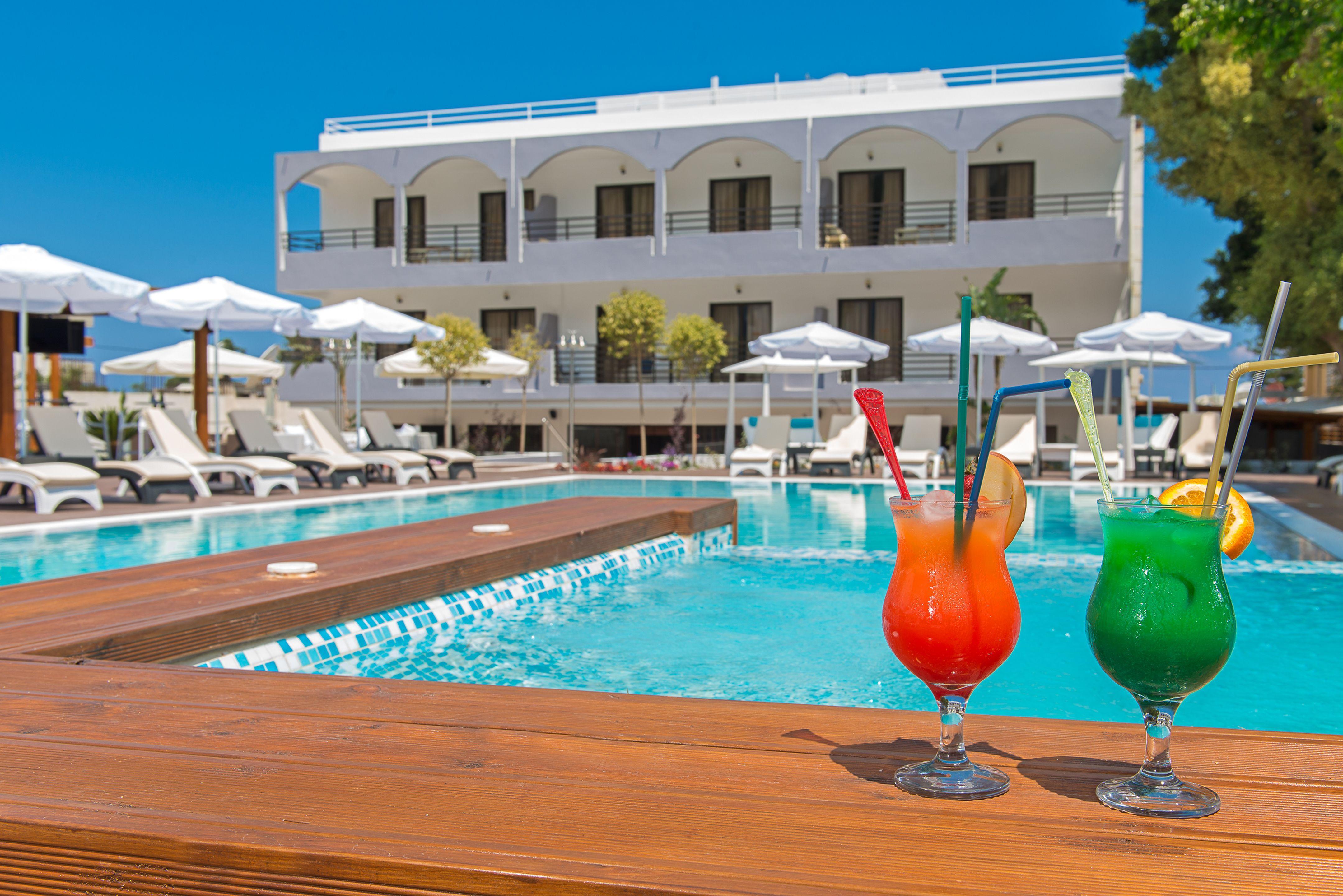 Sunny Days Hotel & Resort