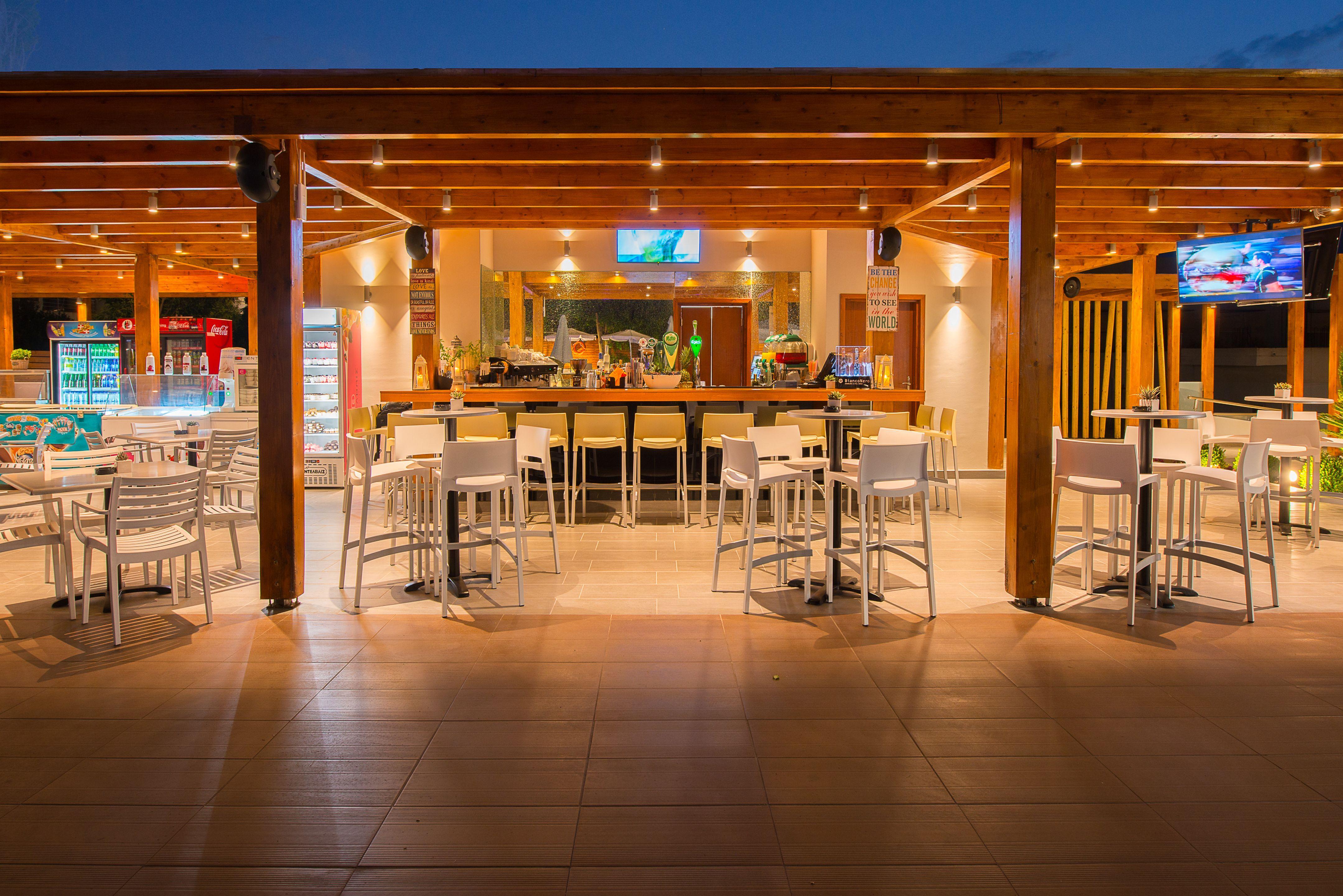 Sunny Days Hotel & Resort