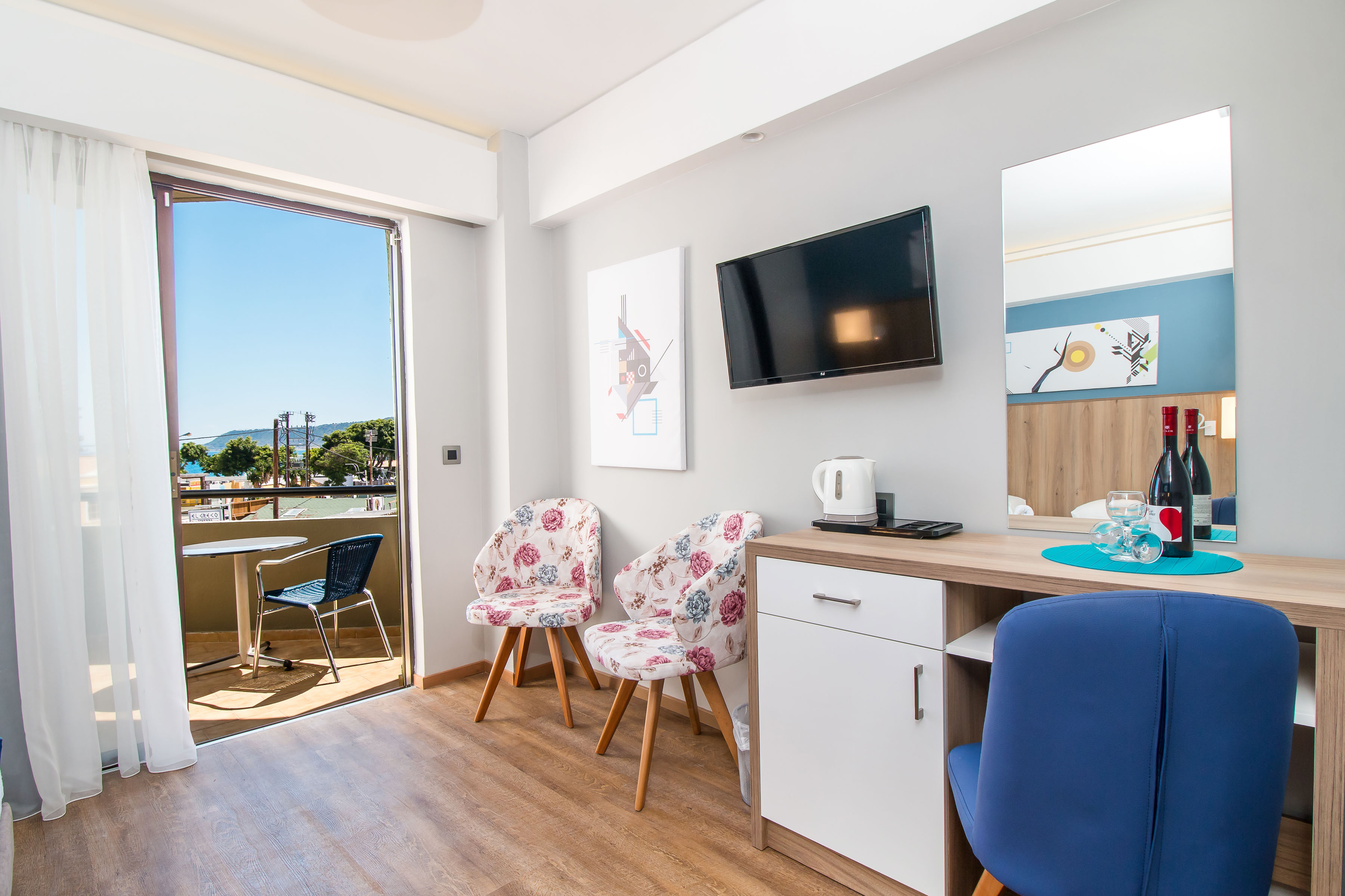 Sunny Days Hotel & Resort