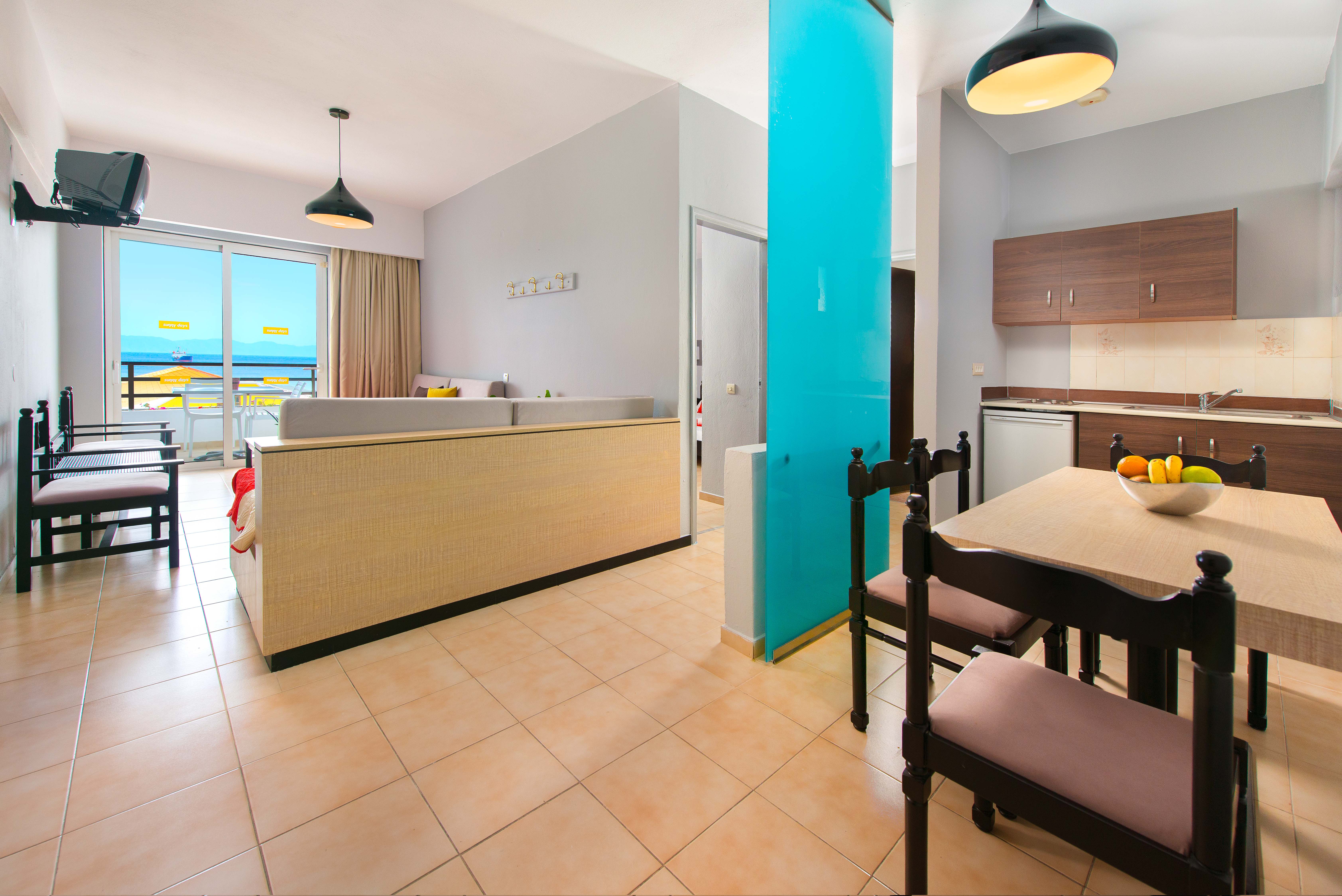 Sunny Days Hotel & Resort