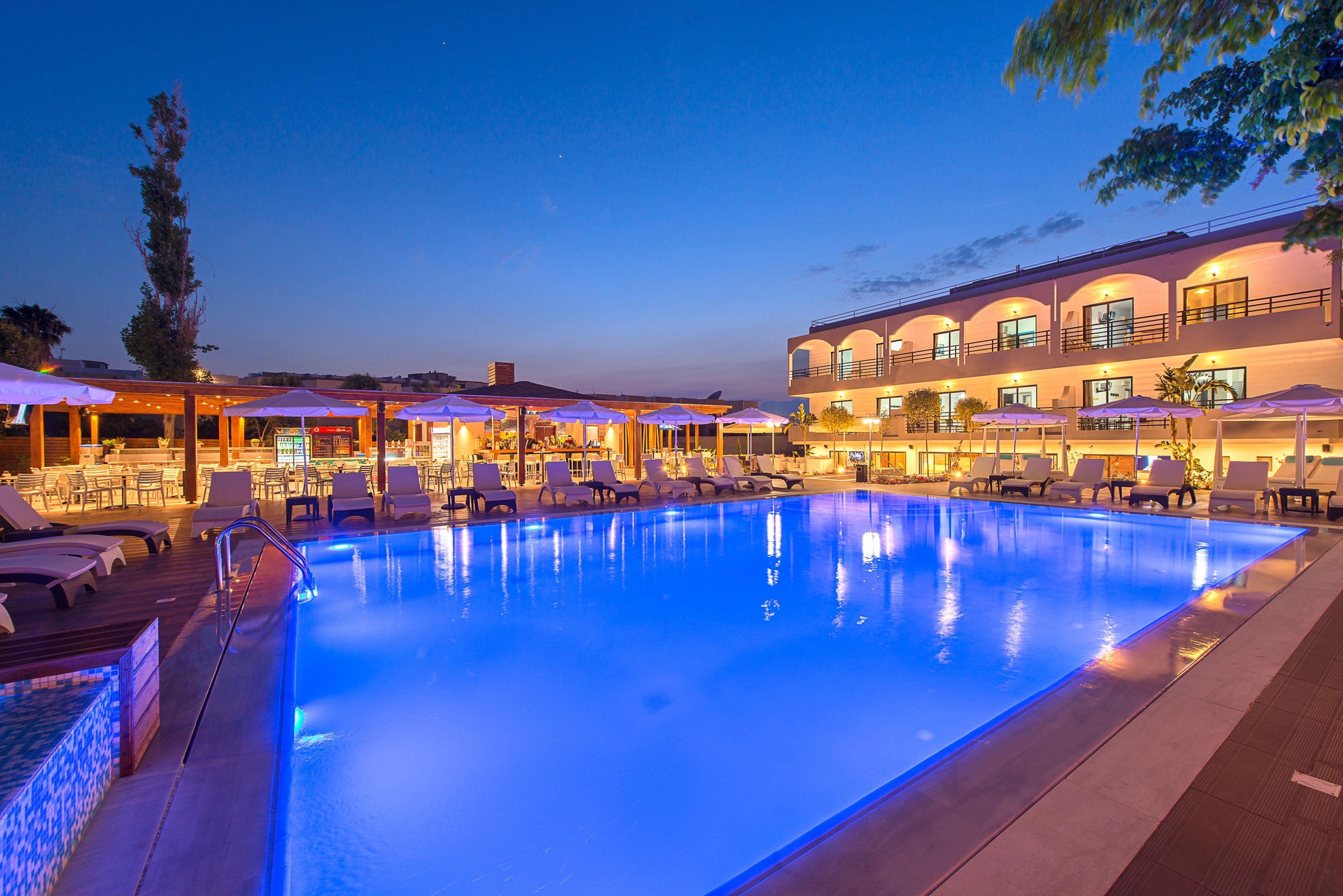 Sunny Days Hotel & Resort