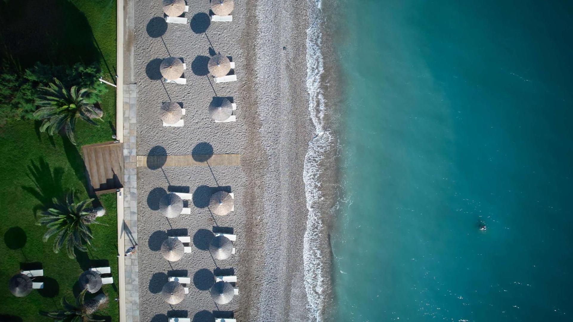 The Ixian Grand & All Suites