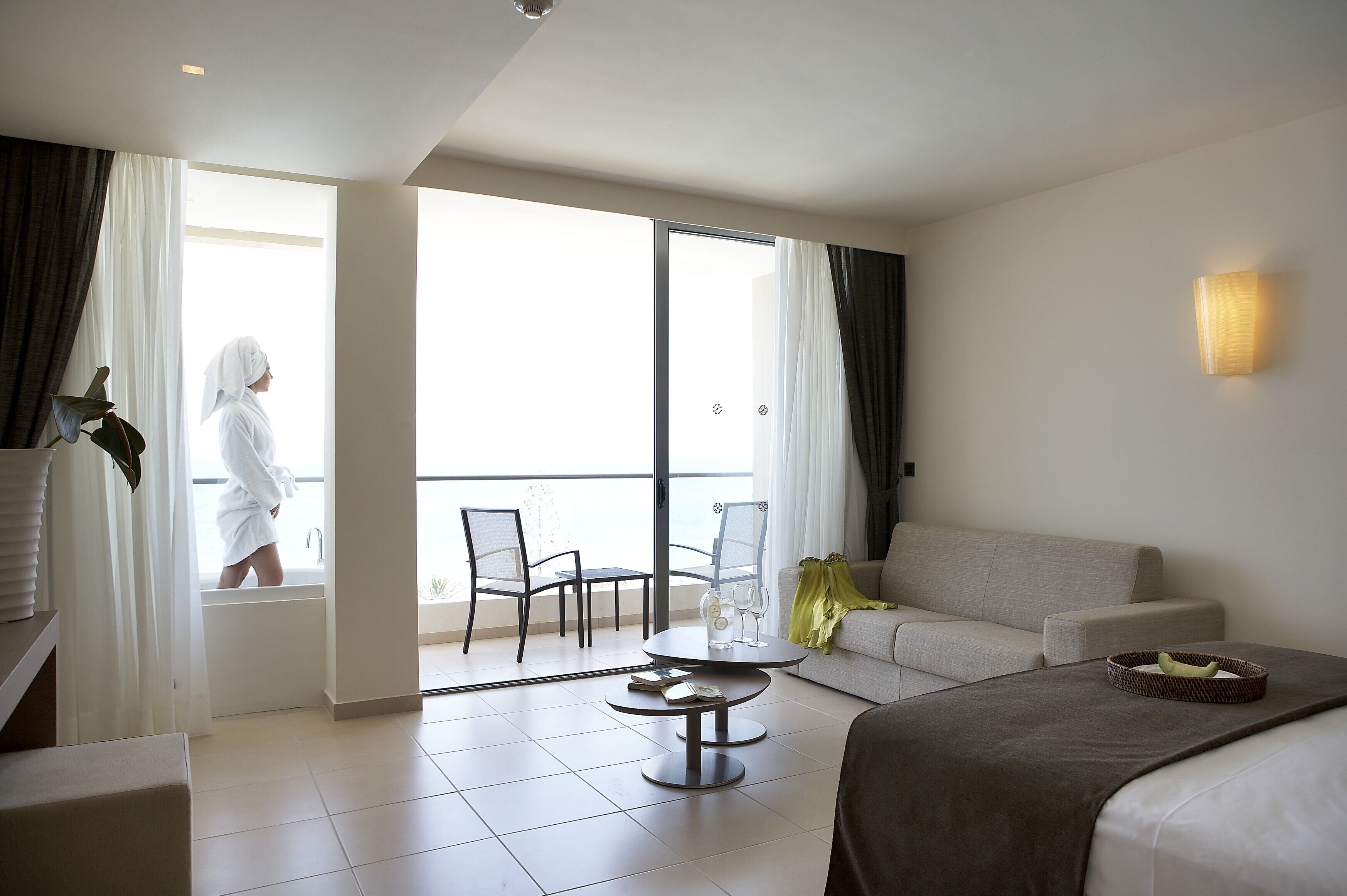 The Ixian Grand & All Suites
