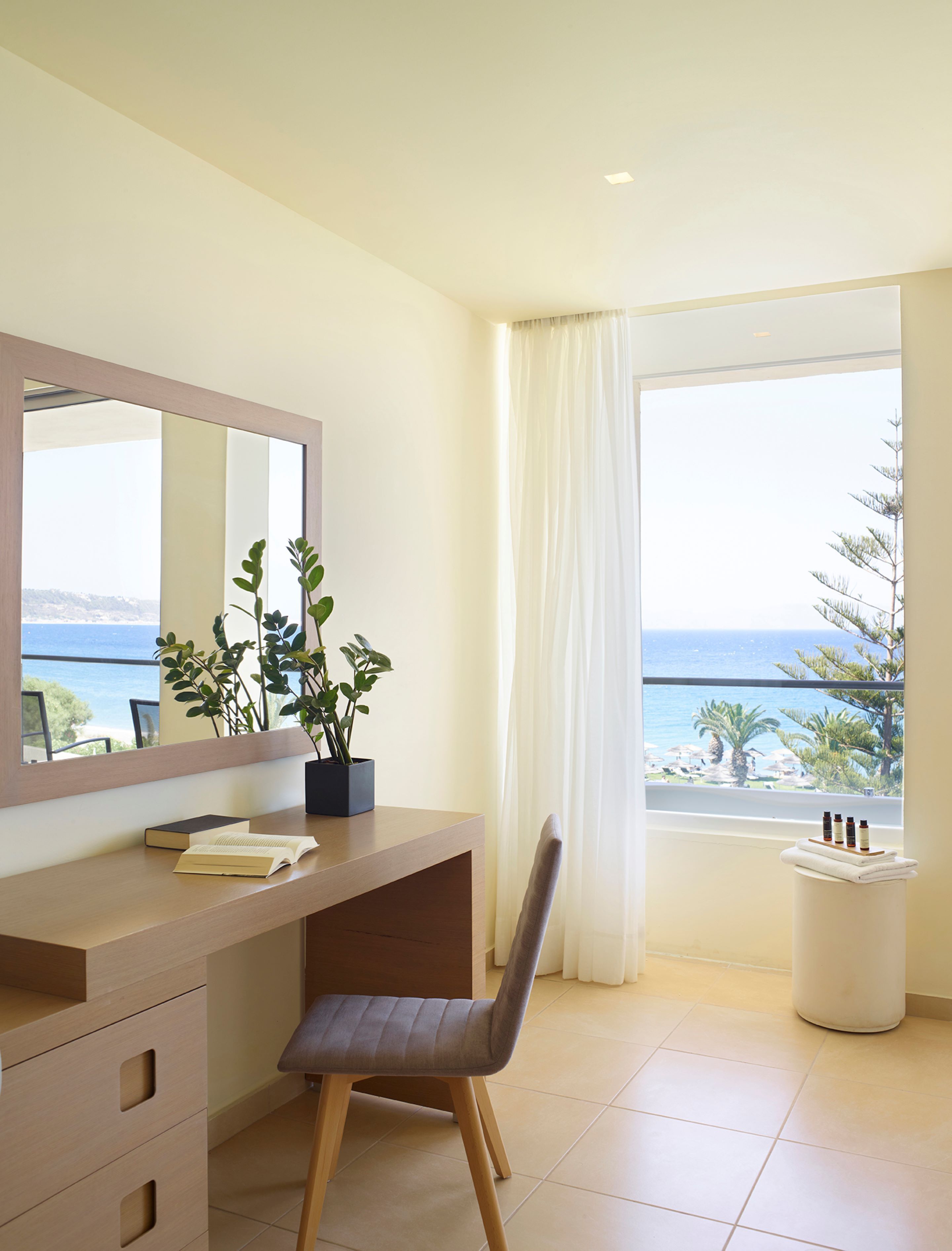 The Ixian Grand & All Suites