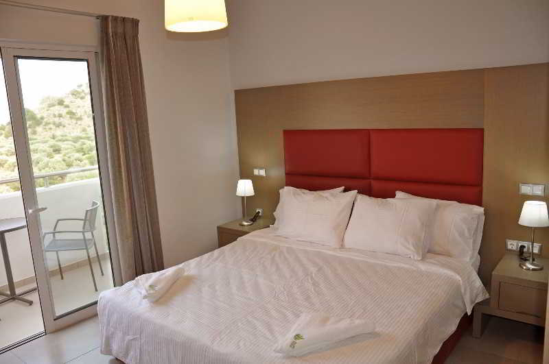 Daniel Apartments & Suites