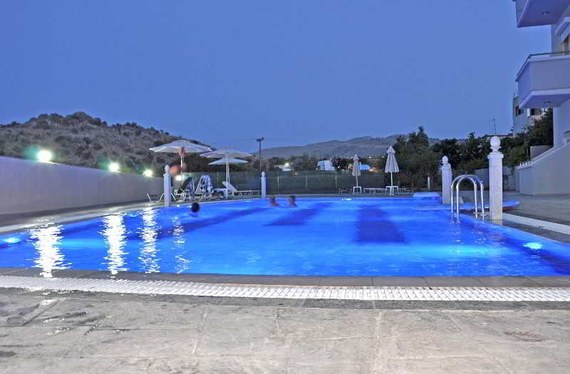 Daniel Apartments & Suites