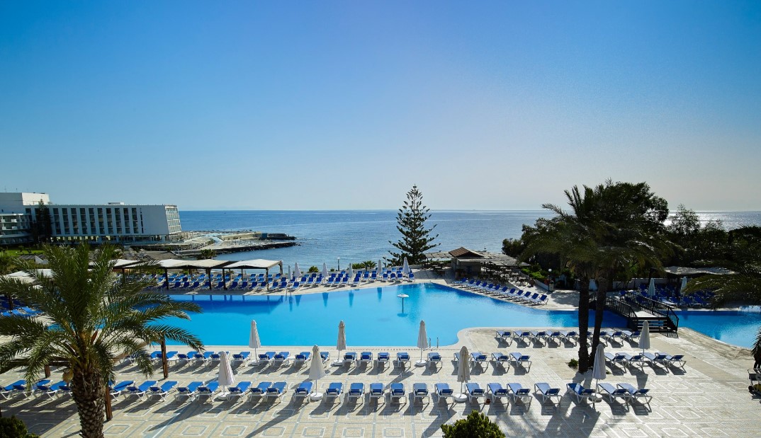 Helea Lifestyle Beach Resort