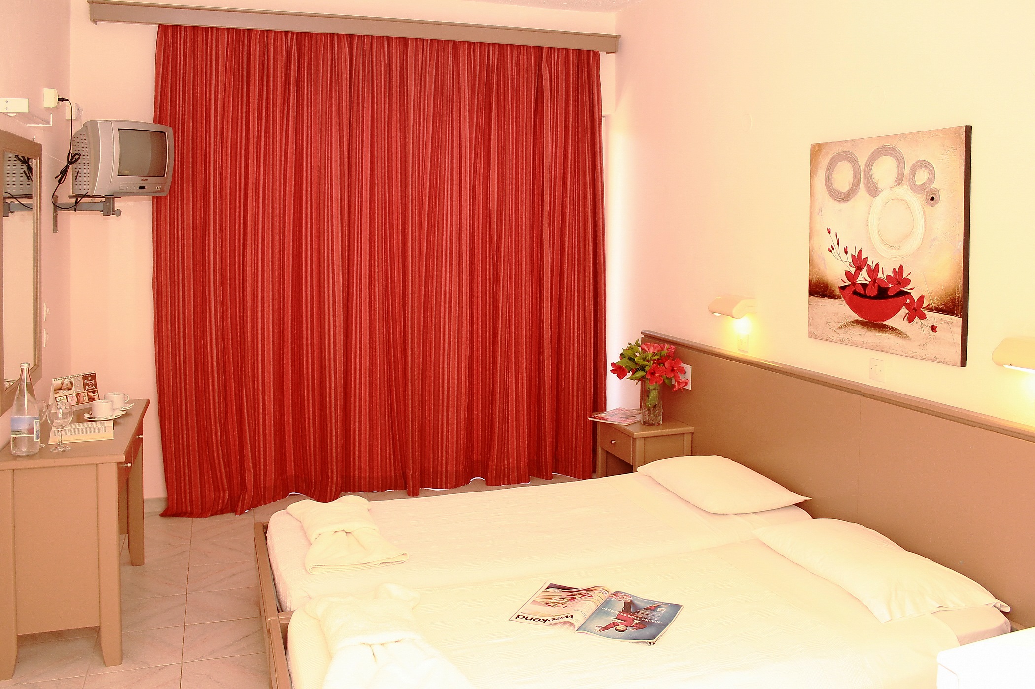 Amira Hotel