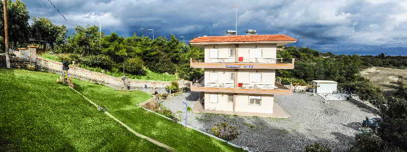 Pasalis Apartments