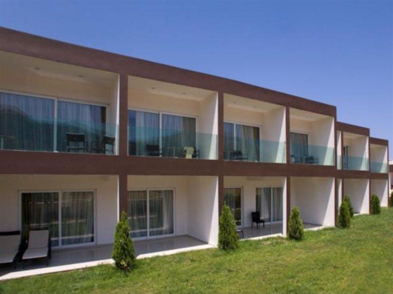 Anavadia Hotel