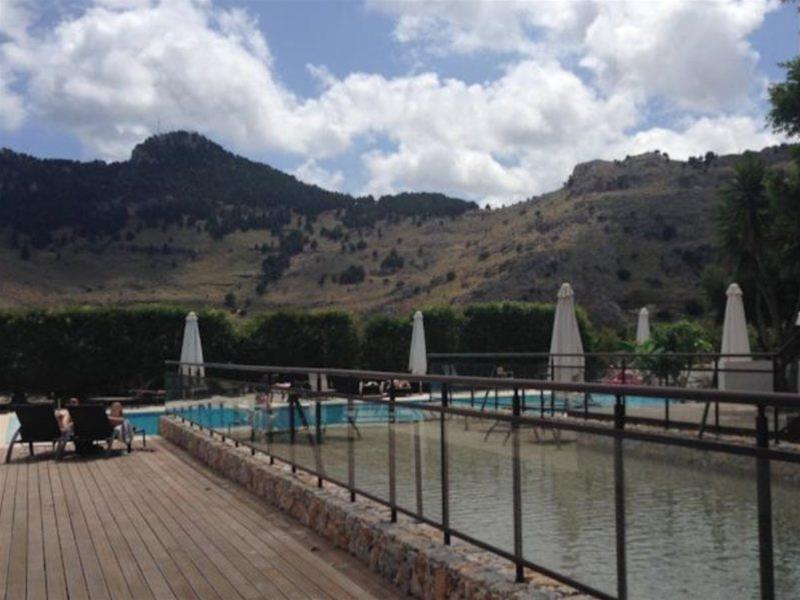 Anavadia Hotel