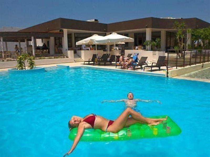 Anavadia Hotel