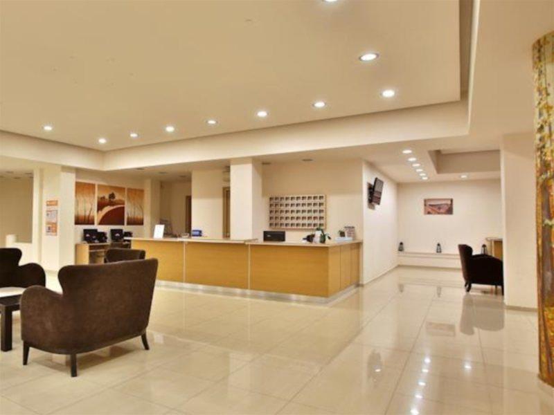 Anavadia Hotel
