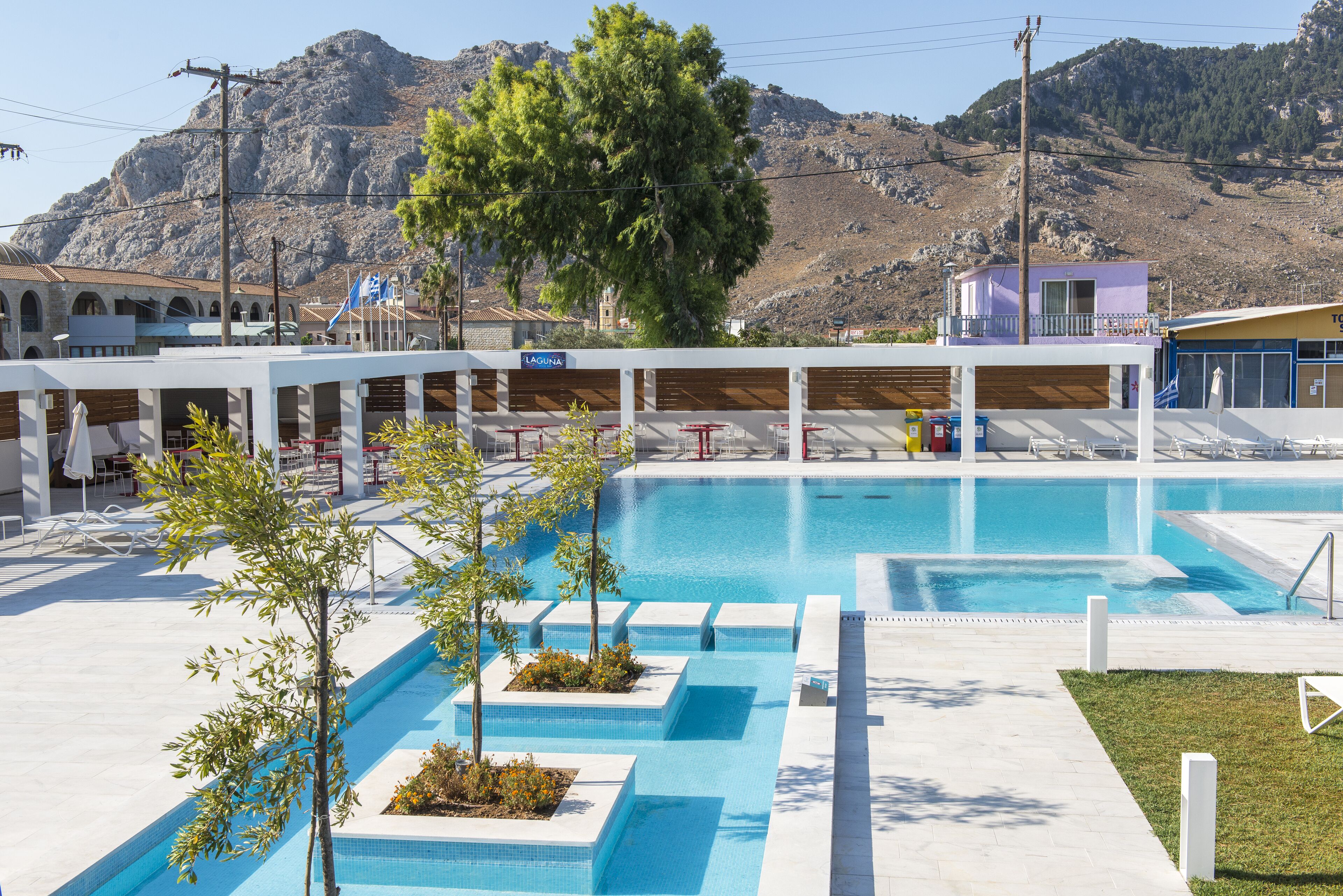 Atlantica Tropical Suites
