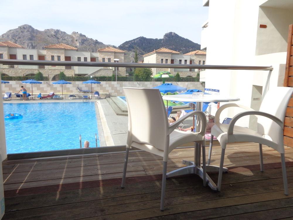 Delfinia Resort Hotel