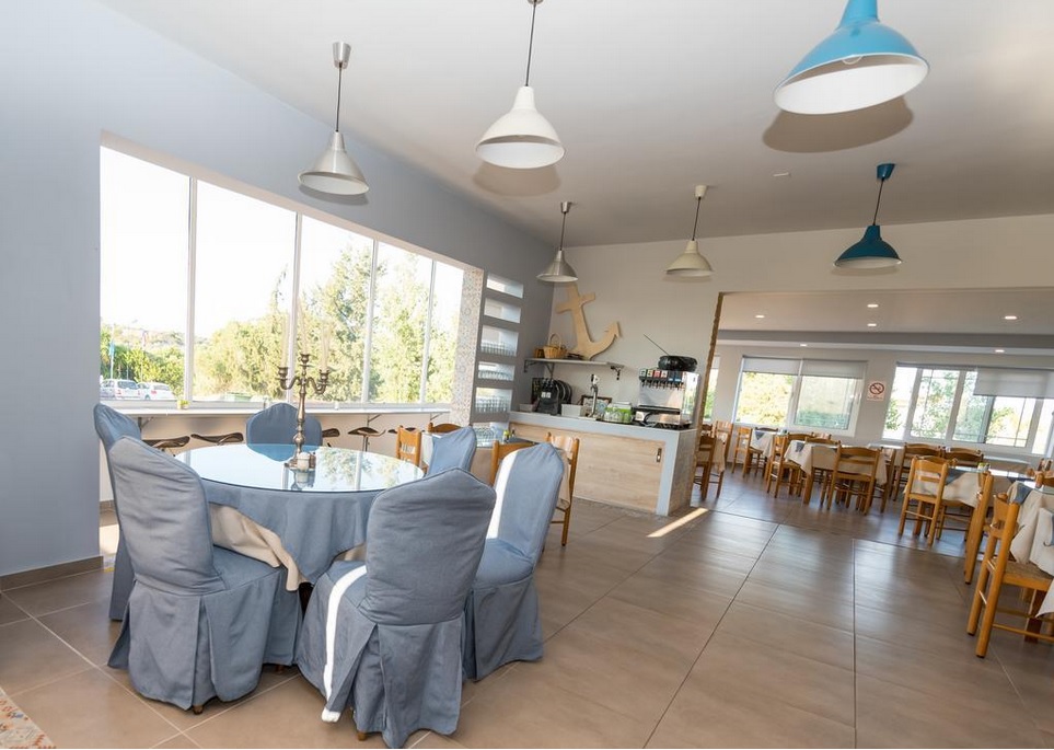 Fantasy Resort Hotel