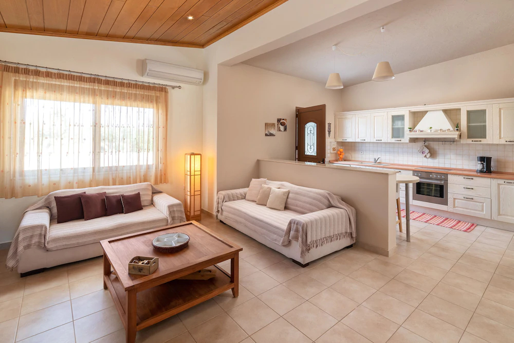 Madia Villa
